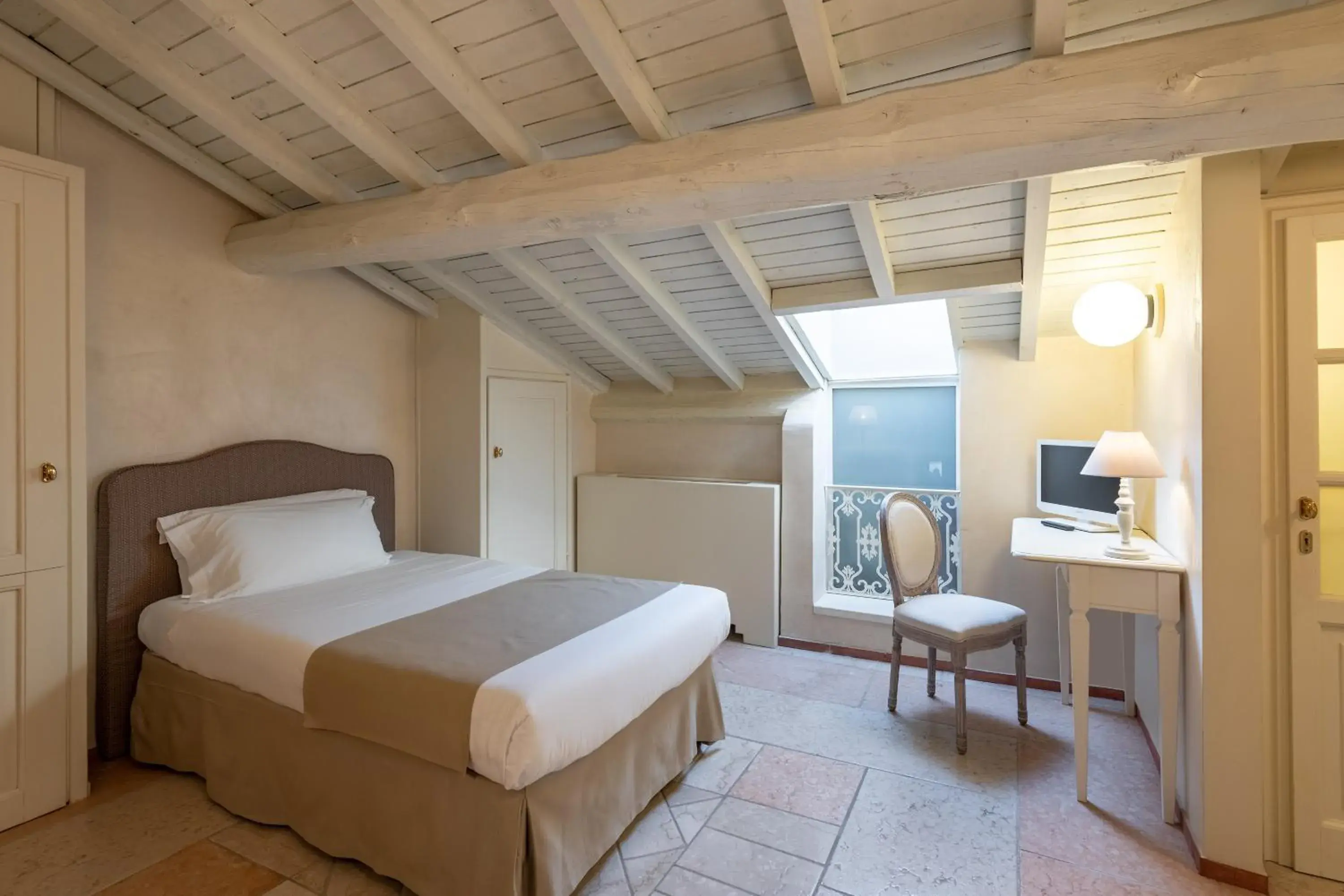 Single Room in Hotel Palazzo Novello Single Room in Hotel Palazzo Novello