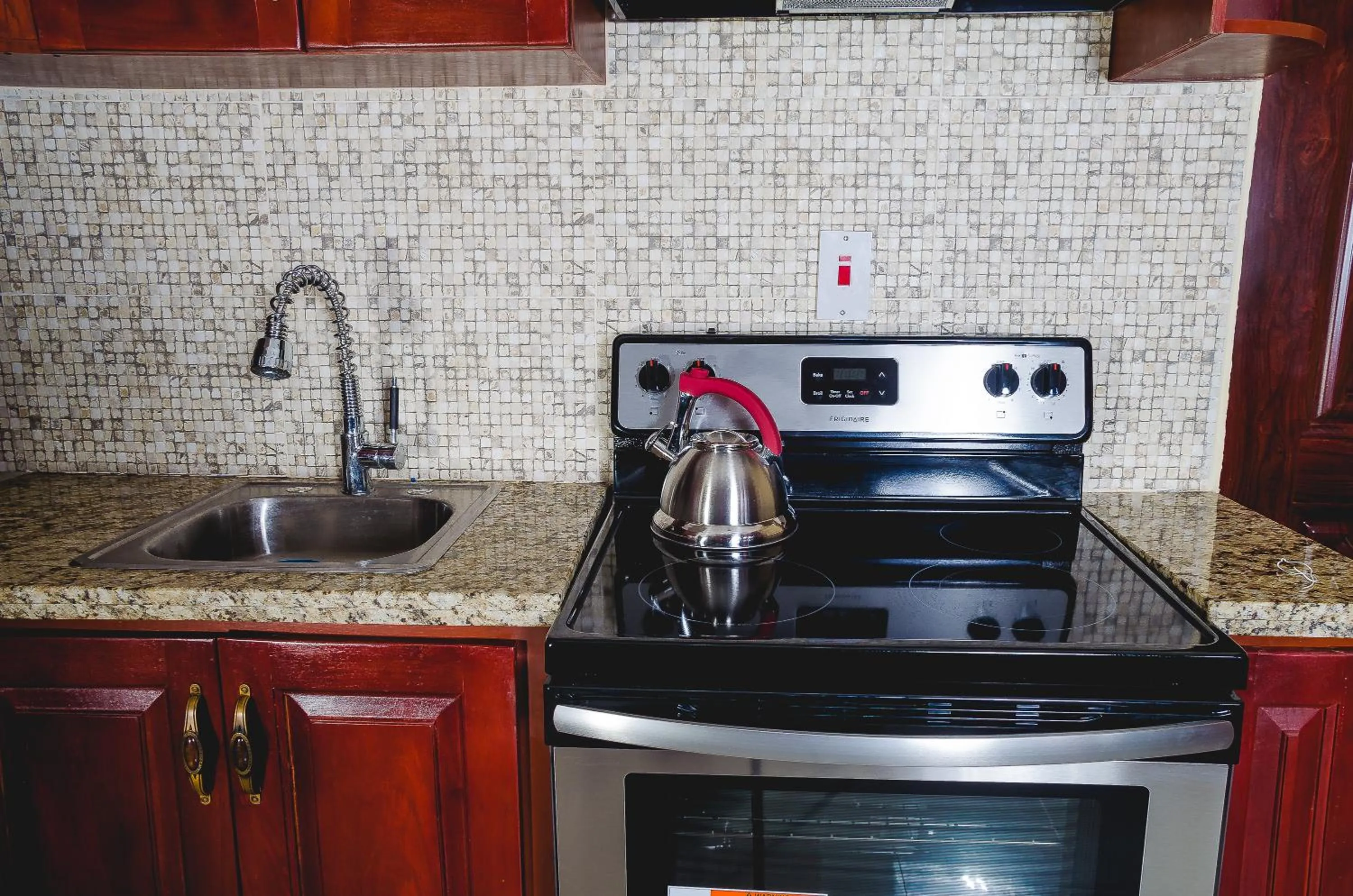 Kitchen or kitchenette in The Bellagio Getaway