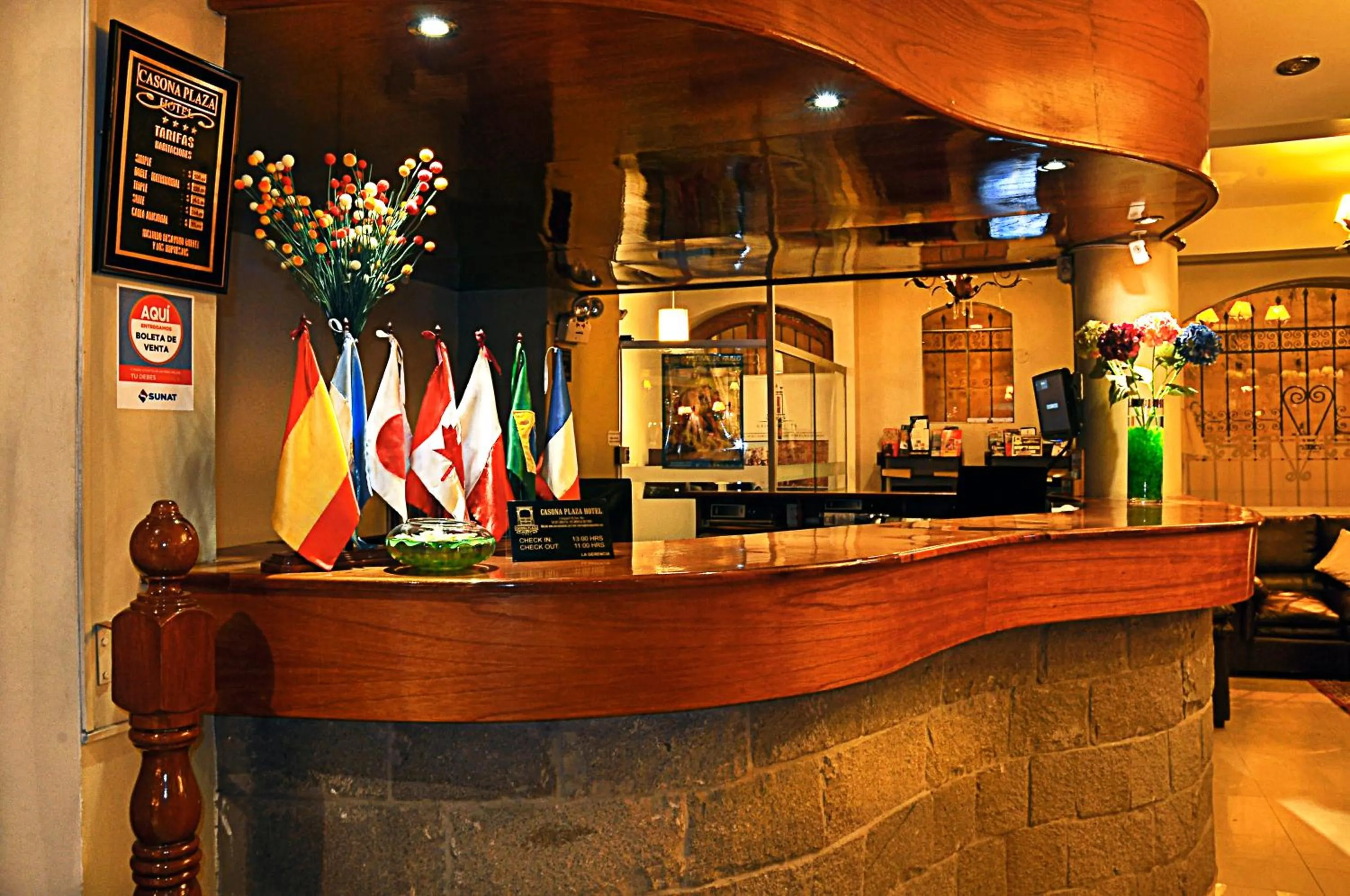 Lobby or reception in Casona Plaza Hotel Puno