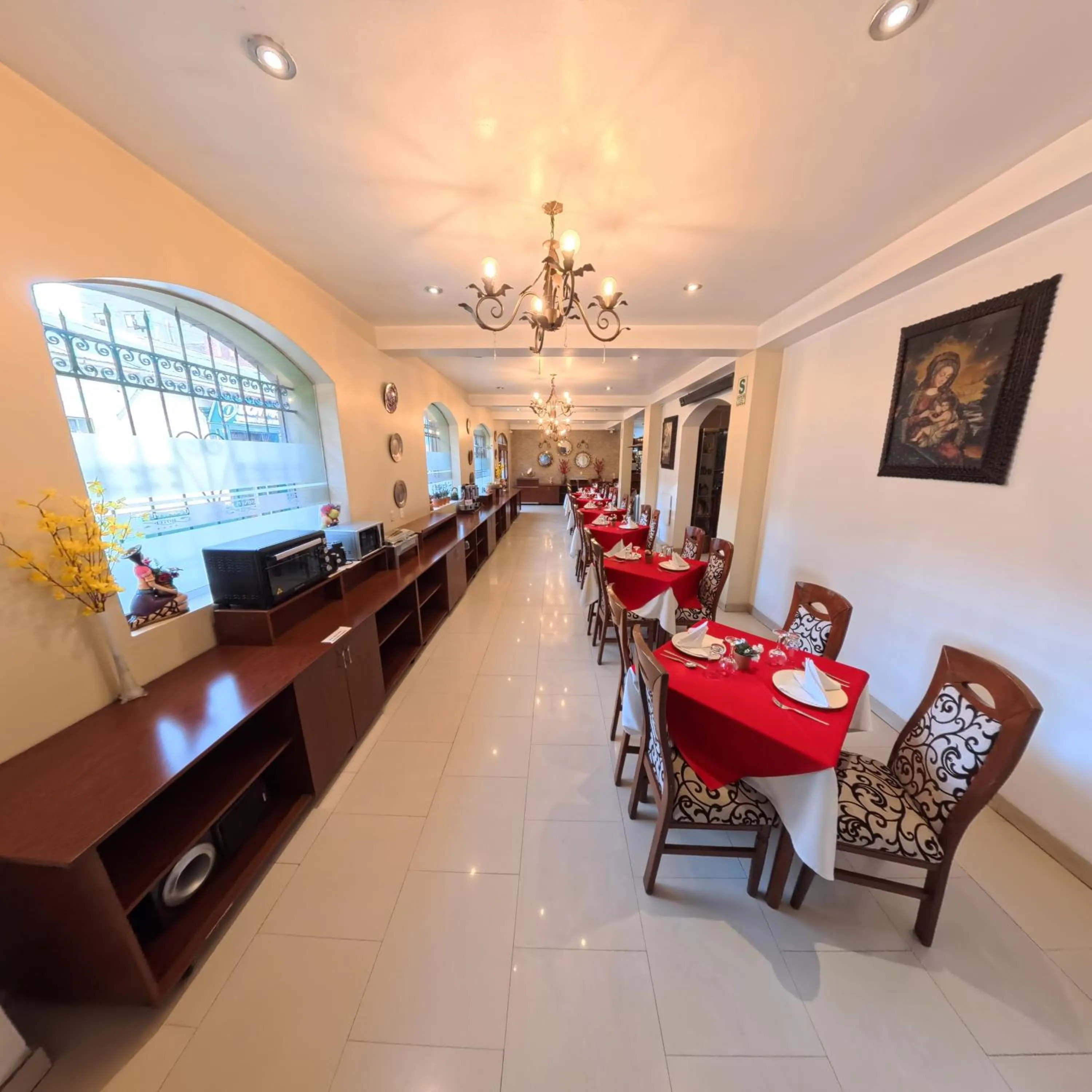 Restaurant/places to eat in Casona Plaza Hotel Puno