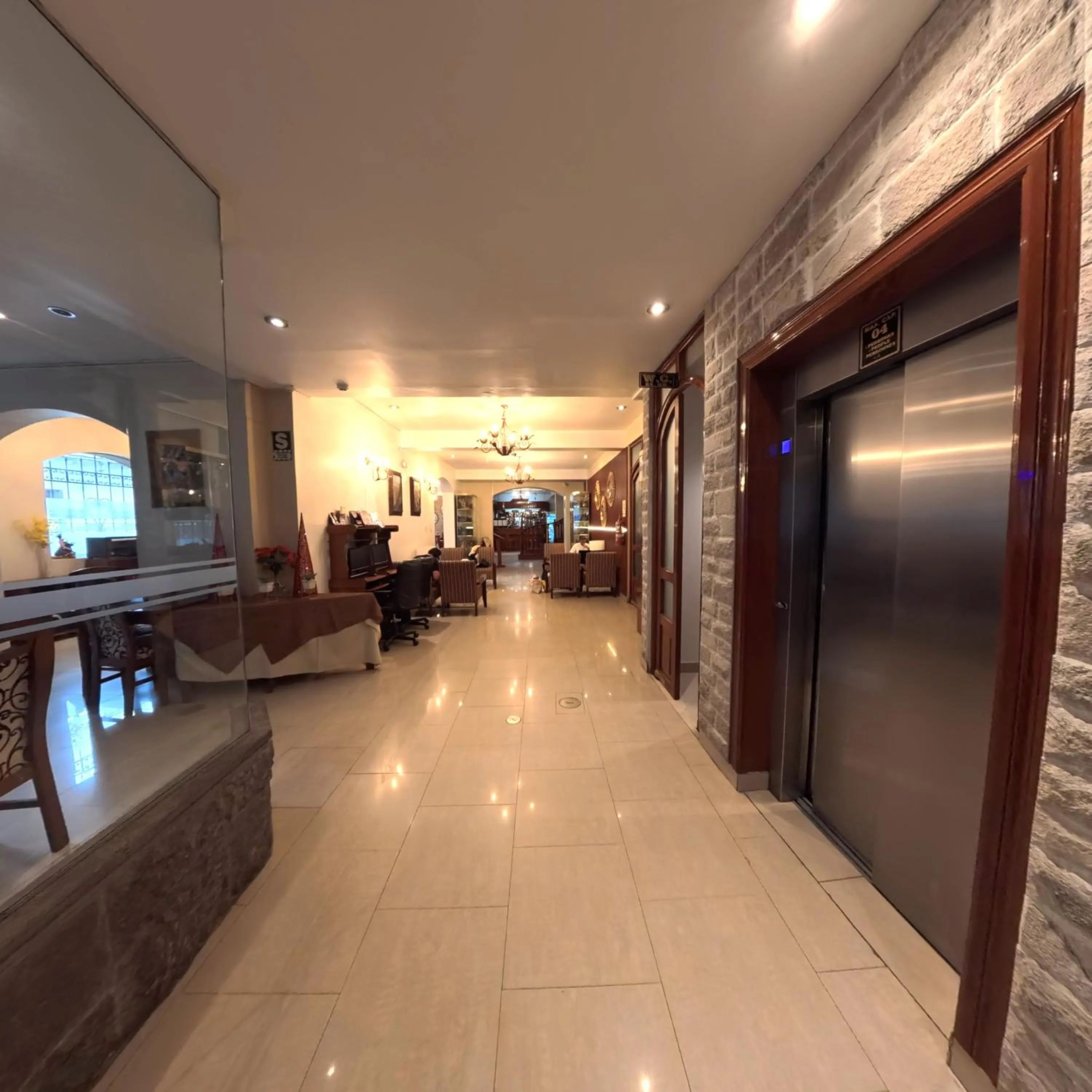 Lobby or reception in Casona Plaza Hotel Puno