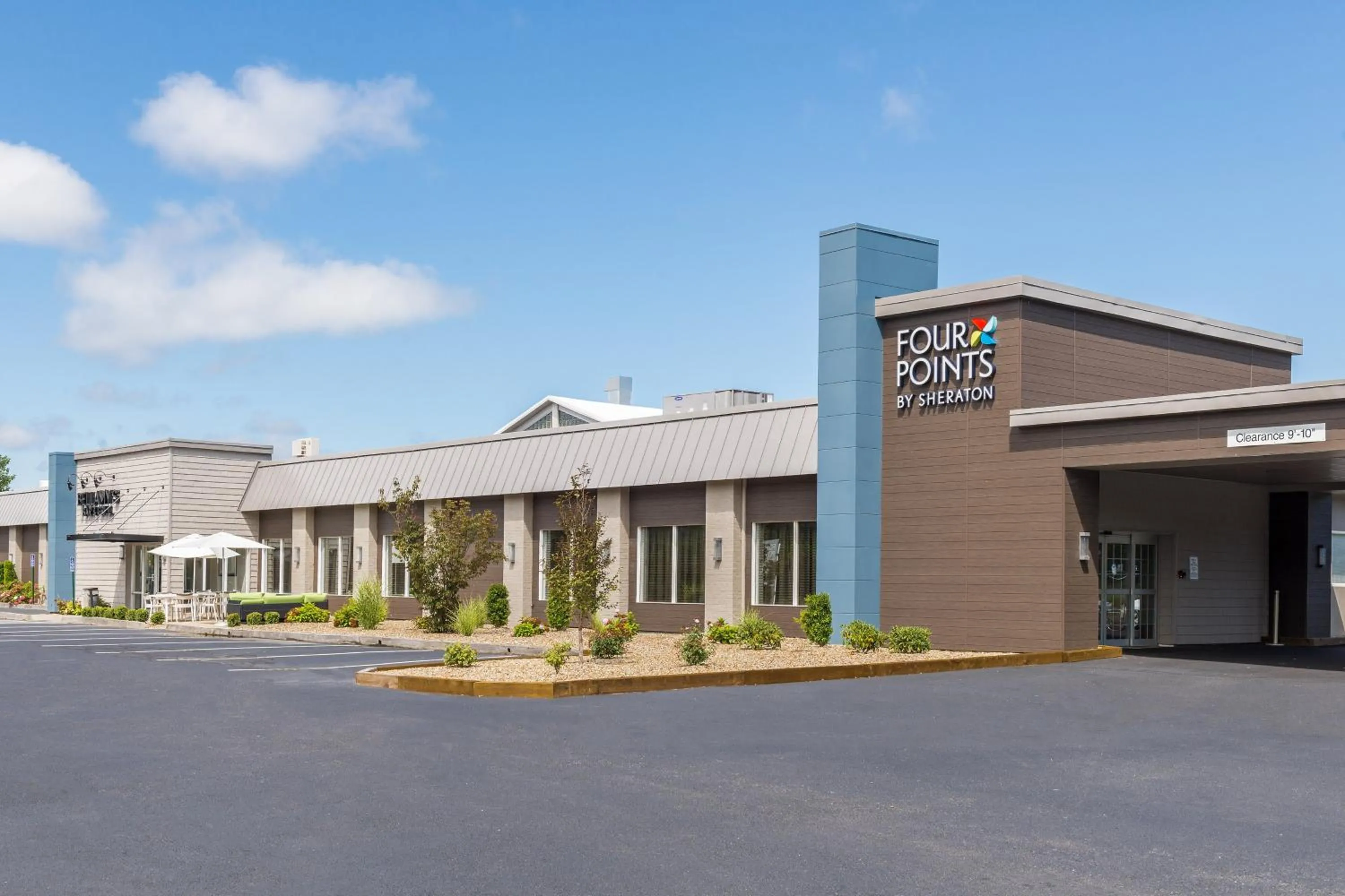 Property building in Four Points by Sheraton Eastham Cape Cod