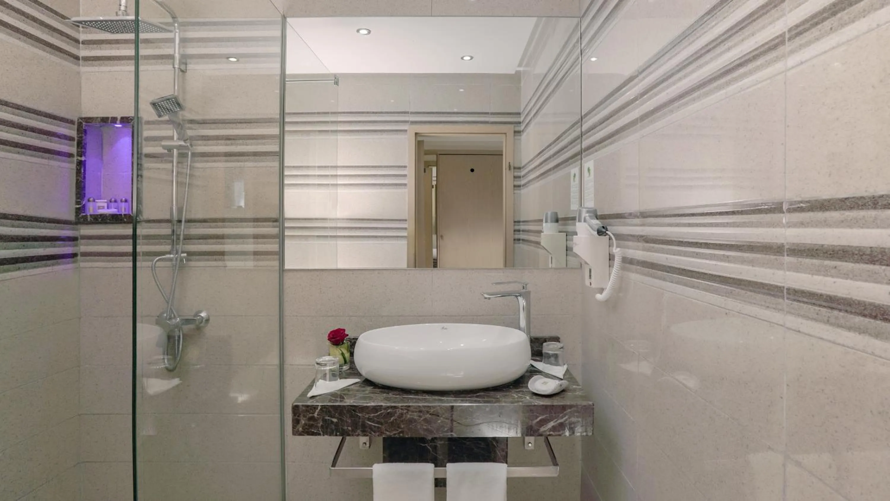 Shower in Agadir Beach Club