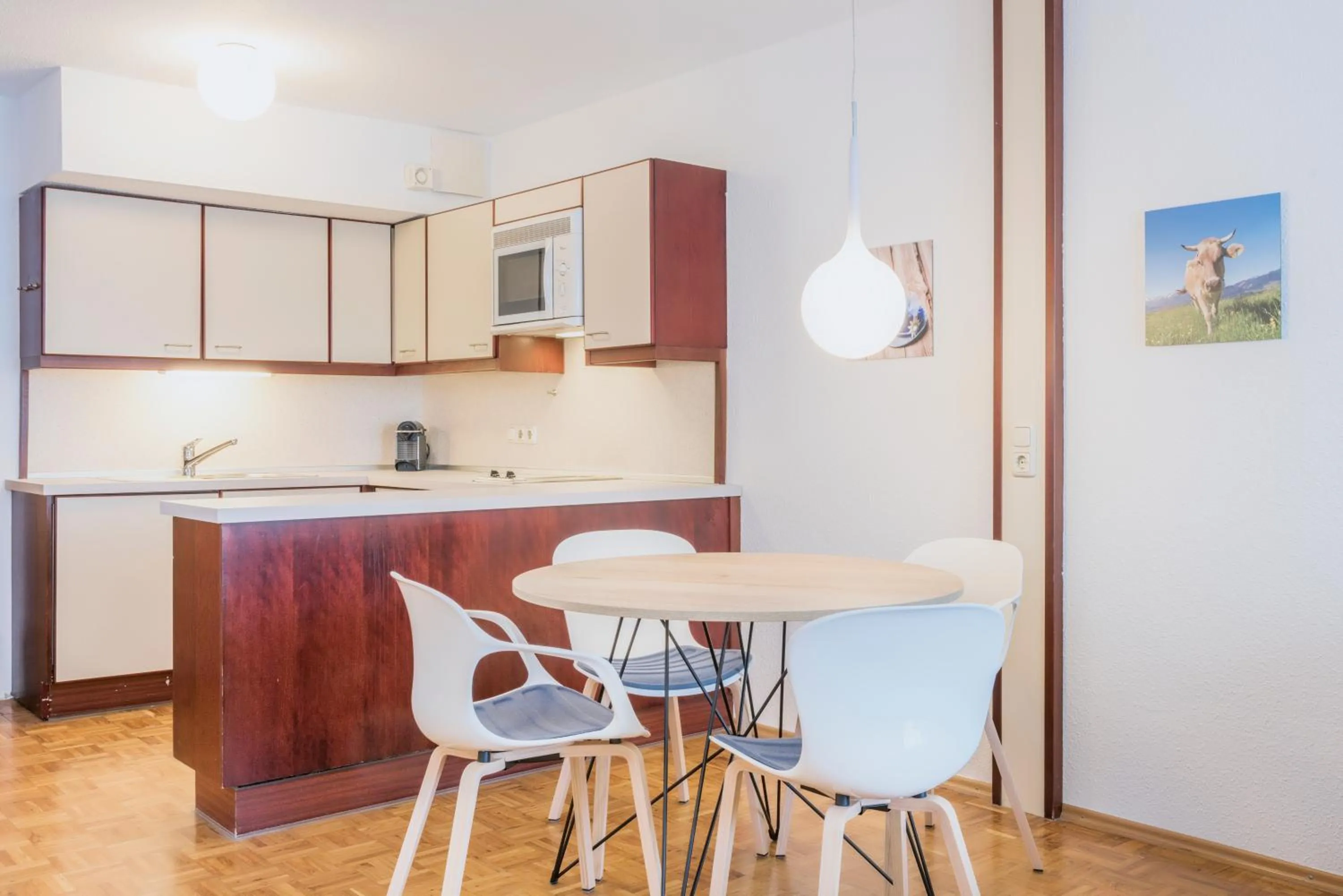 Kitchen or kitchenette in Hapimag Ferienwohnungen München