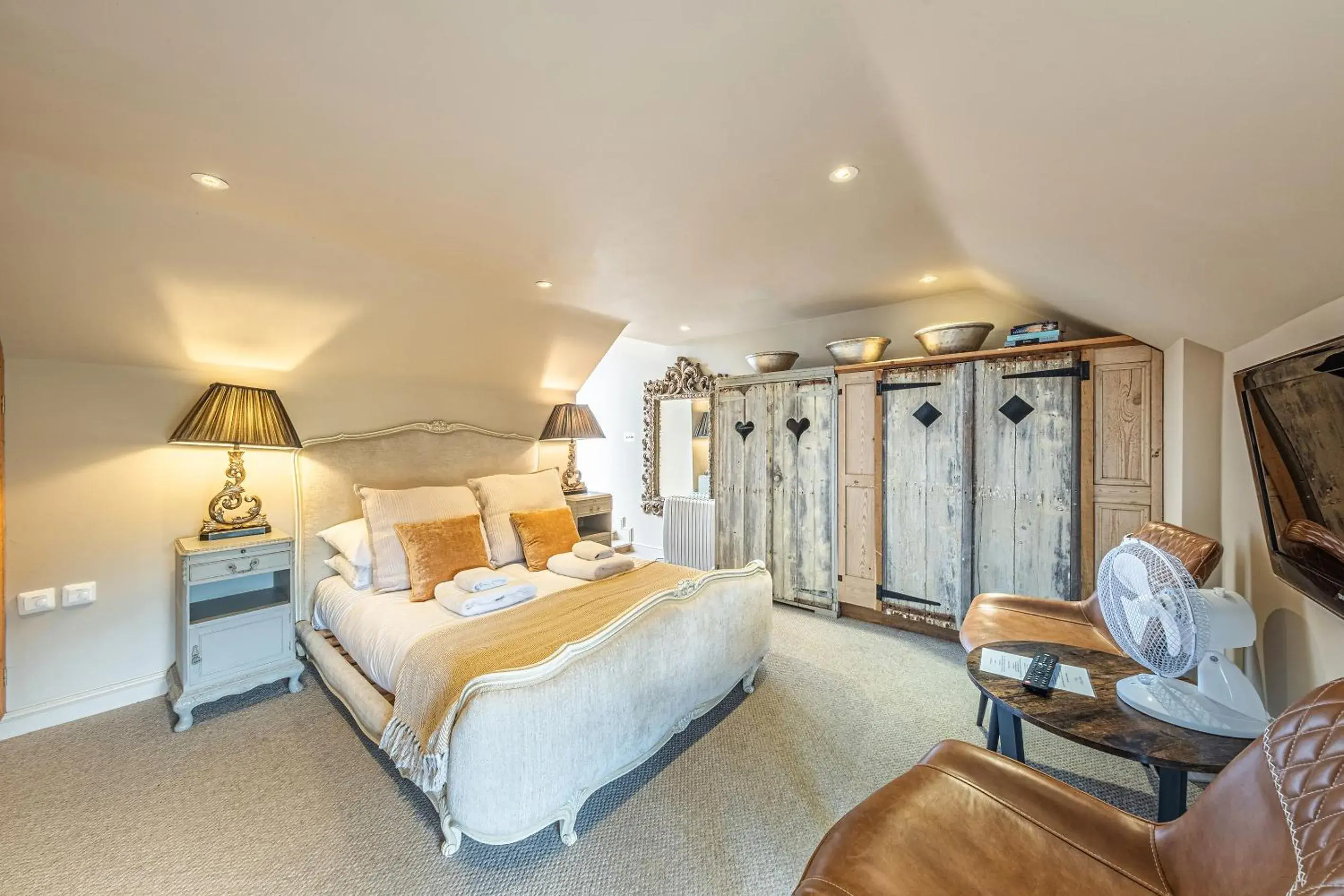 Double Room in Wiveton Bell Double Room in Wiveton Bell