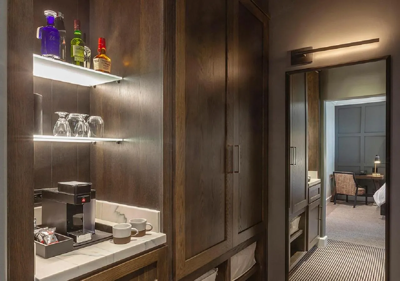 oven in Ojai Valley Inn