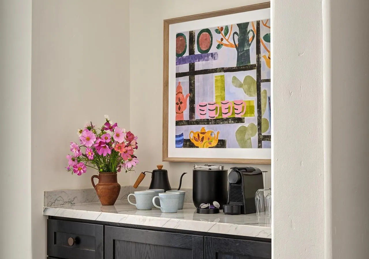 Coffee/tea facilities in Ojai Valley Inn