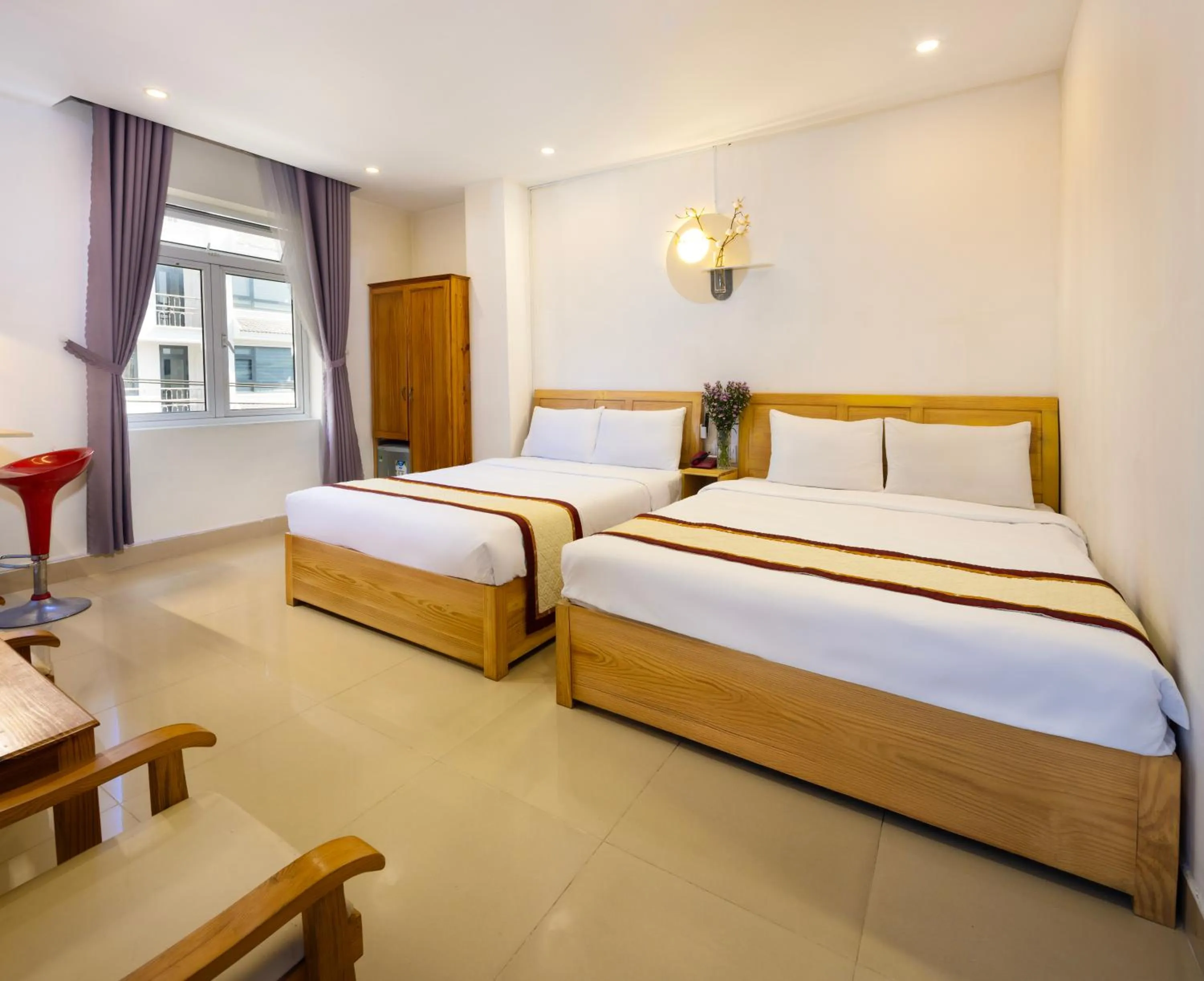 Bed in Mai Hoang Da Lat Hotel