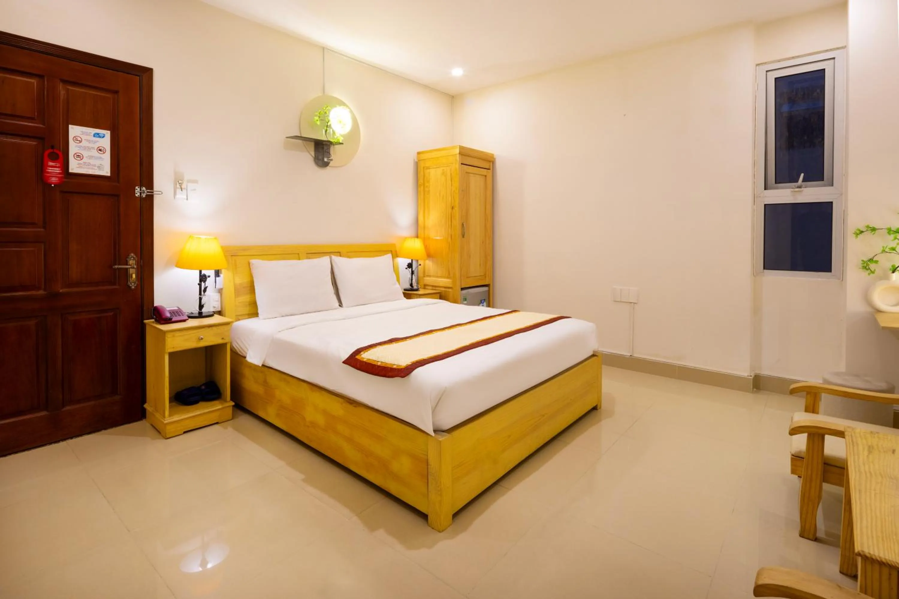 Bed in Mai Hoang Da Lat Hotel