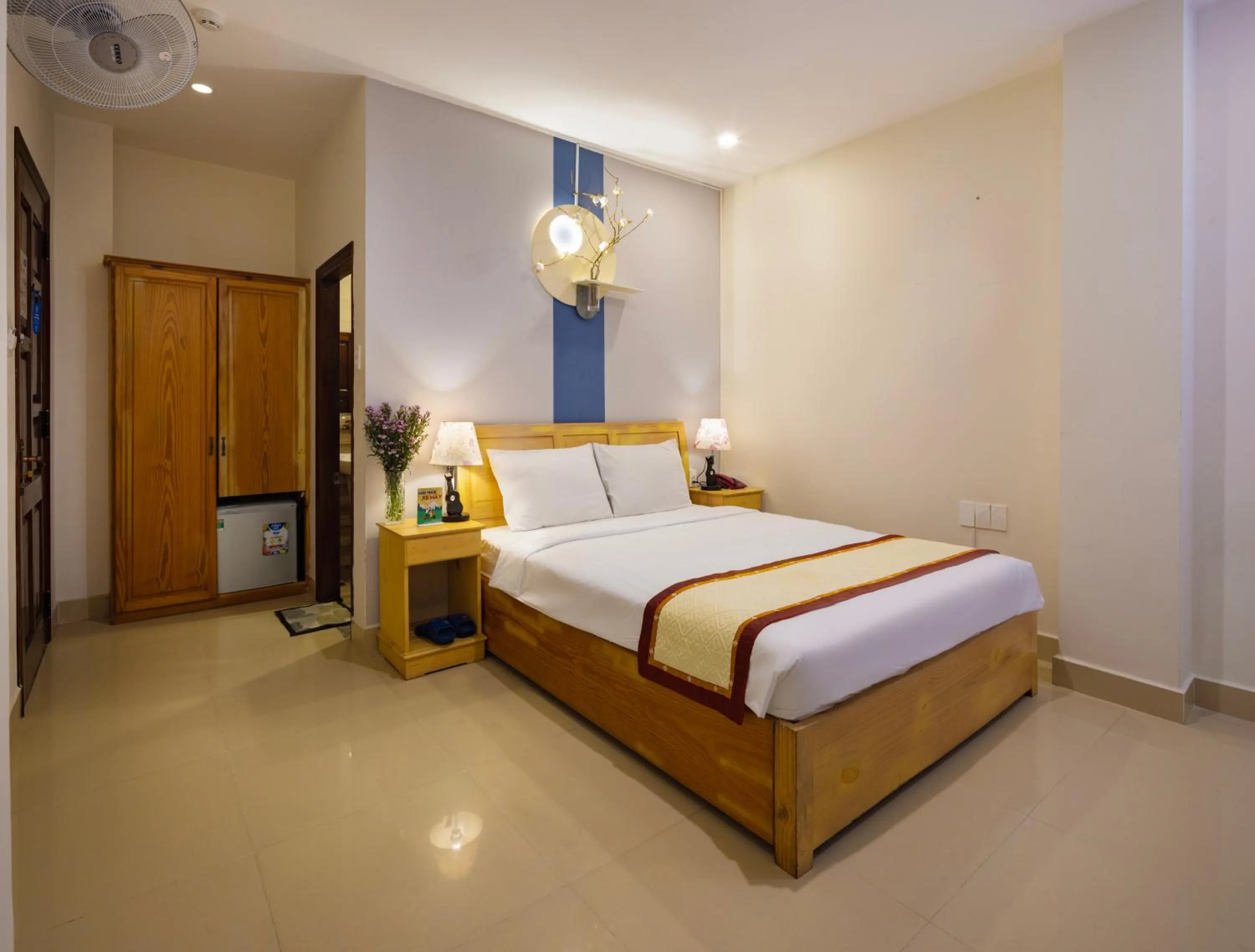 Bed in Mai Hoang Da Lat Hotel