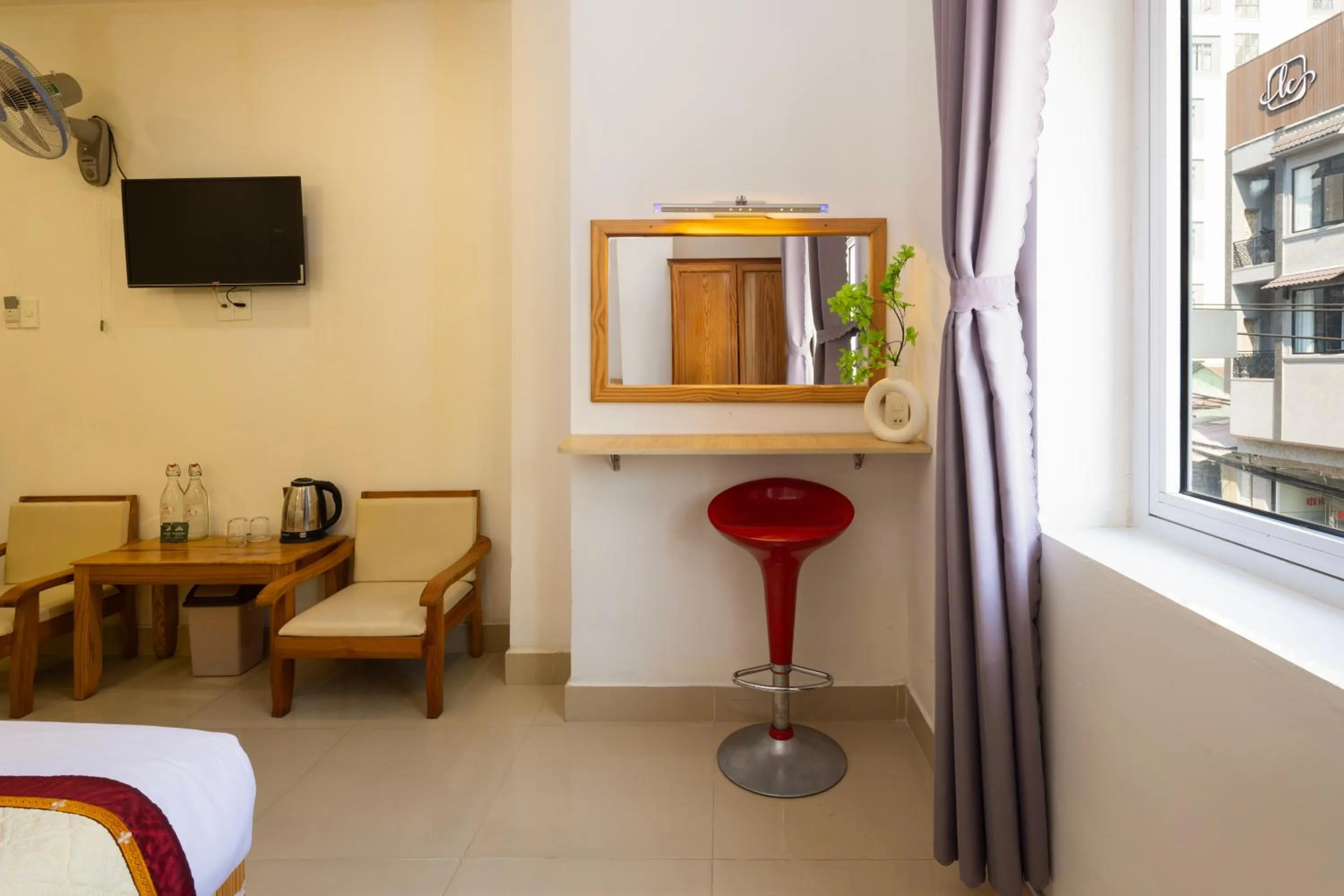 Photo of the whole room in Mai Hoang Da Lat Hotel