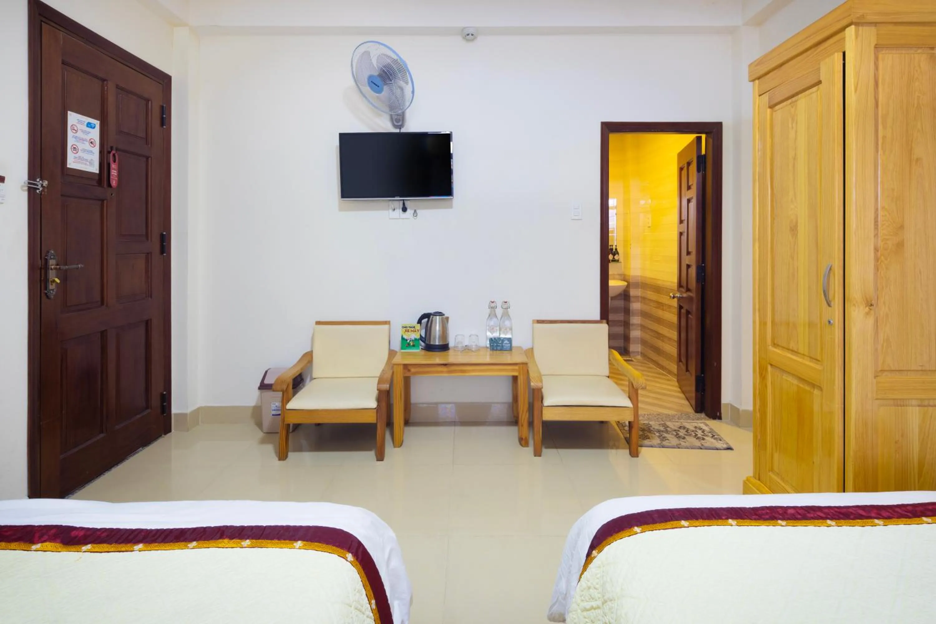 Bed in Mai Hoang Da Lat Hotel