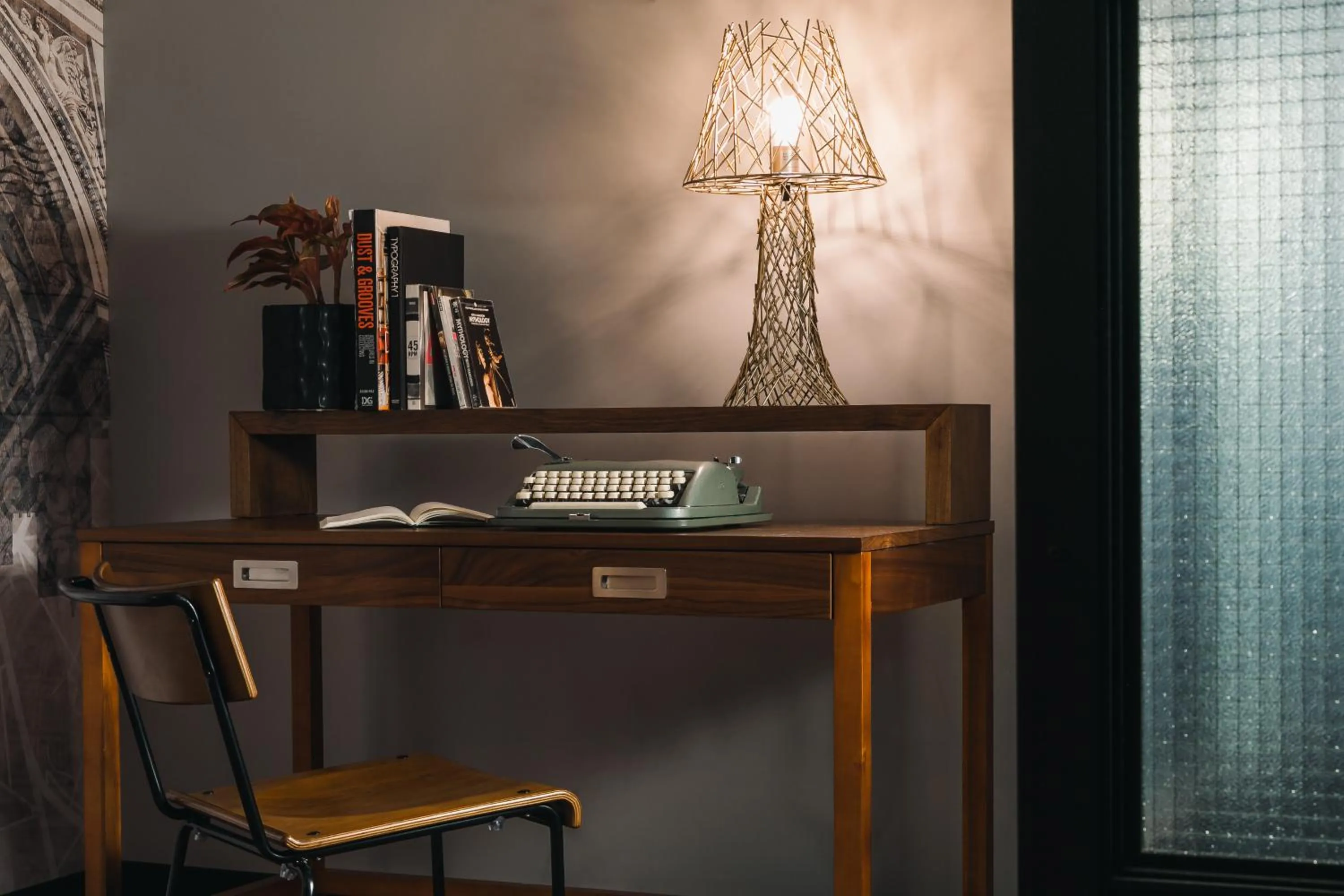 Decorative detail in Bobby Hotel