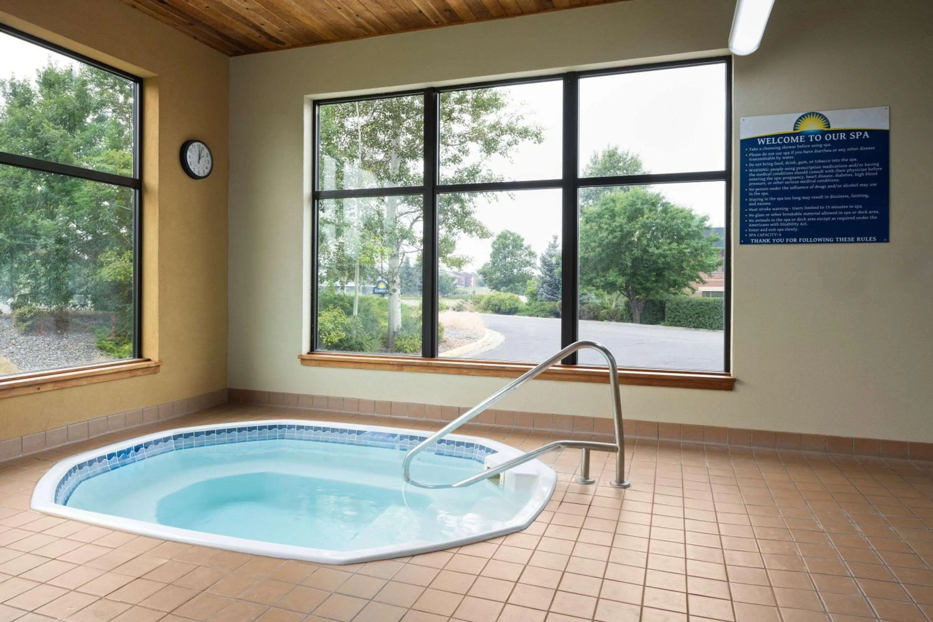 Hot Tub in Days Inn & Suites by Wyndham Bozeman