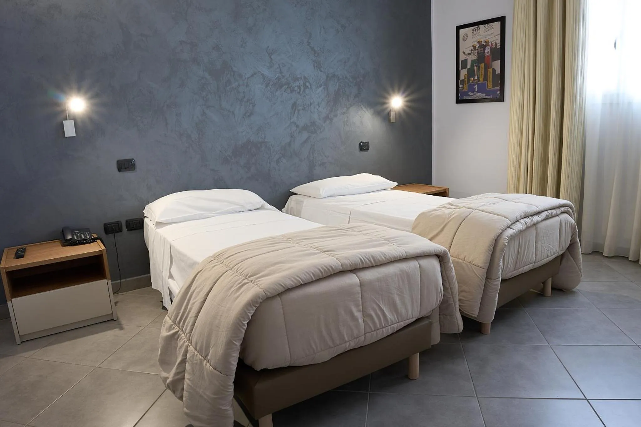 Bed in Hotel Saturday