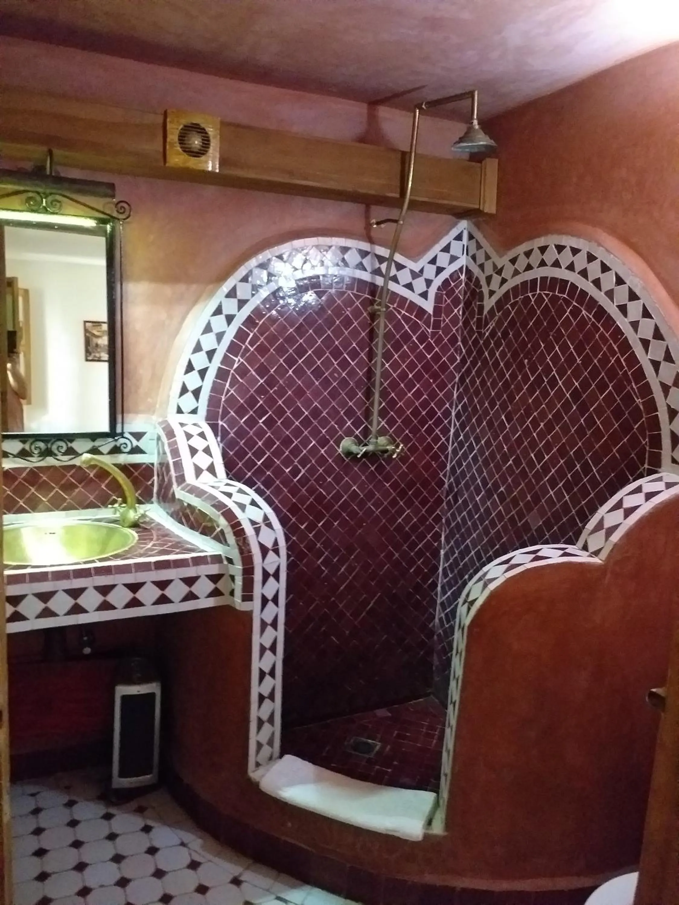 Bathroom in Riad Sheryne Fes