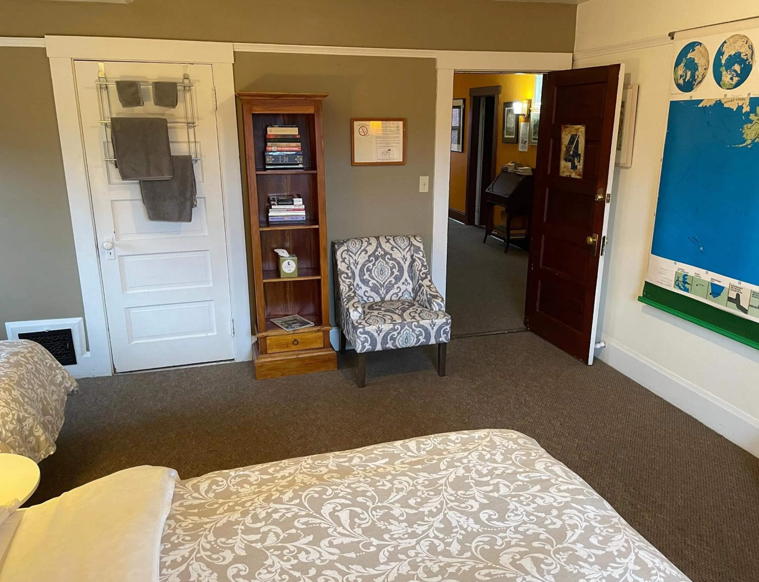 Bed in Portland International Guesthouse