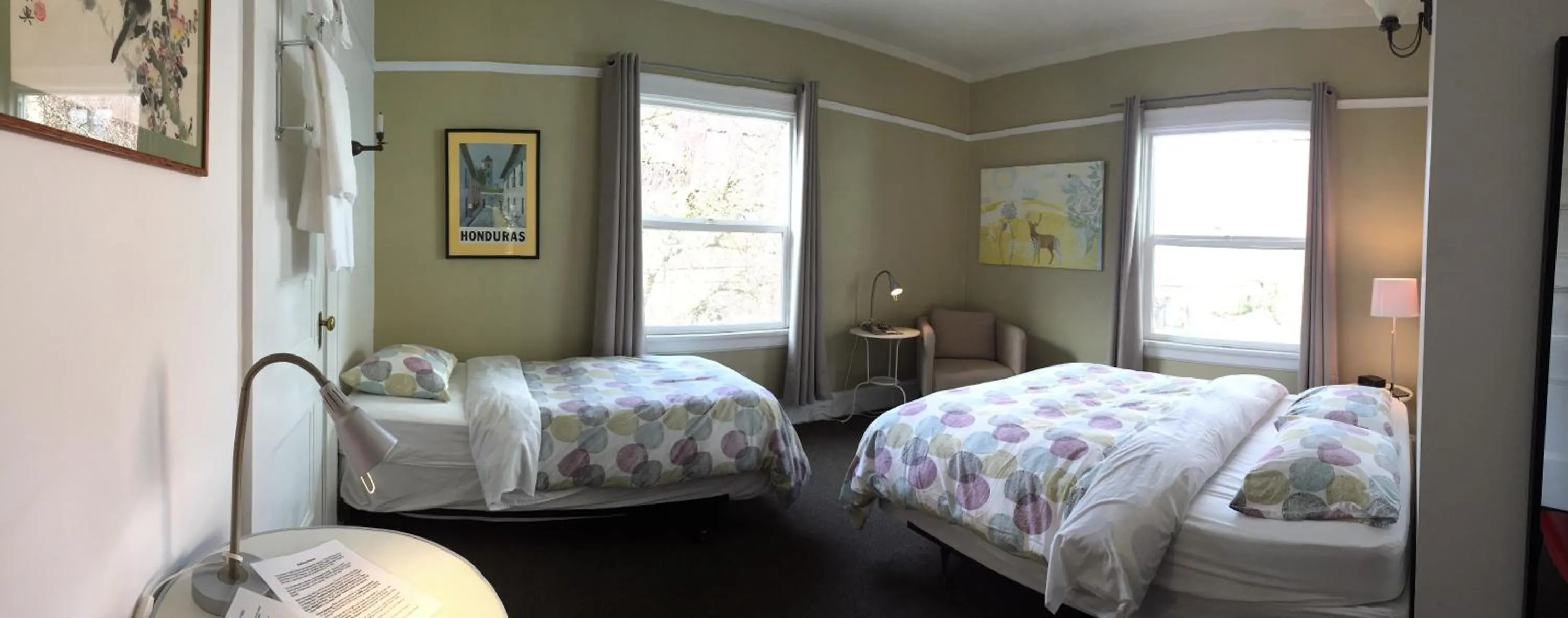 Photo of the whole room, Bed in Portland International Guesthouse