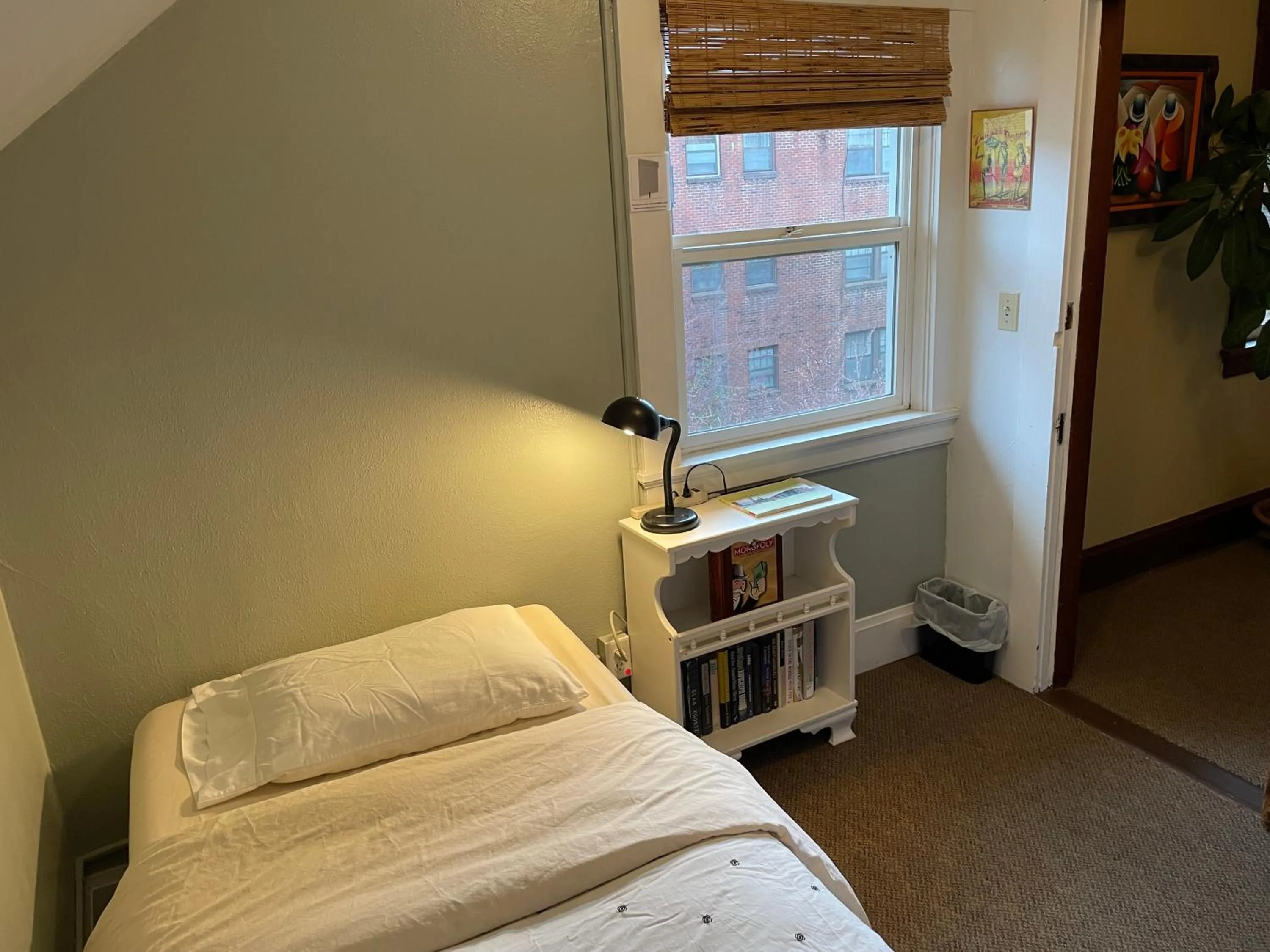 Bed in Portland International Guesthouse