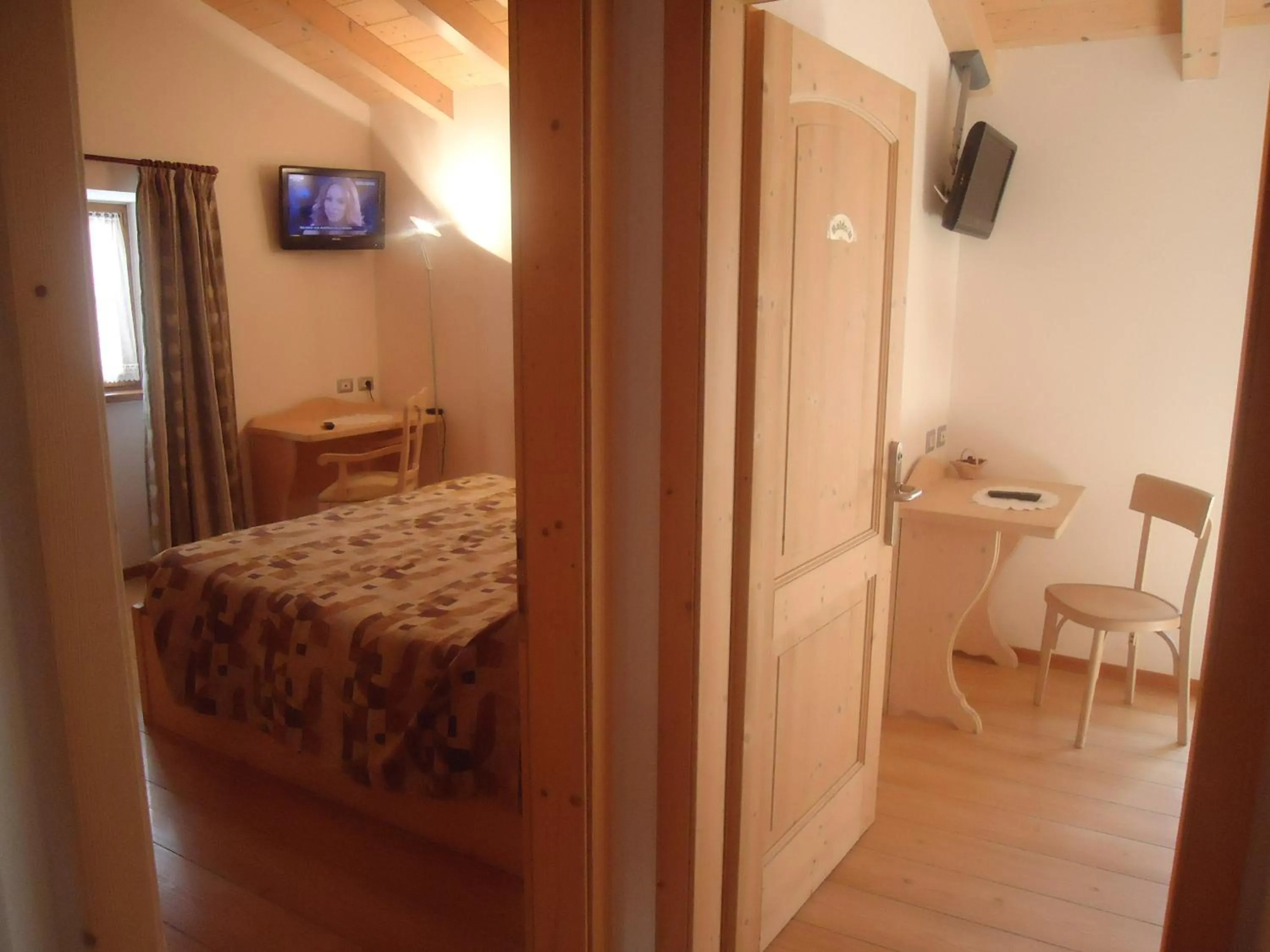 Photo of the whole room, Bed in Appartamenti Camere Masi Brenta