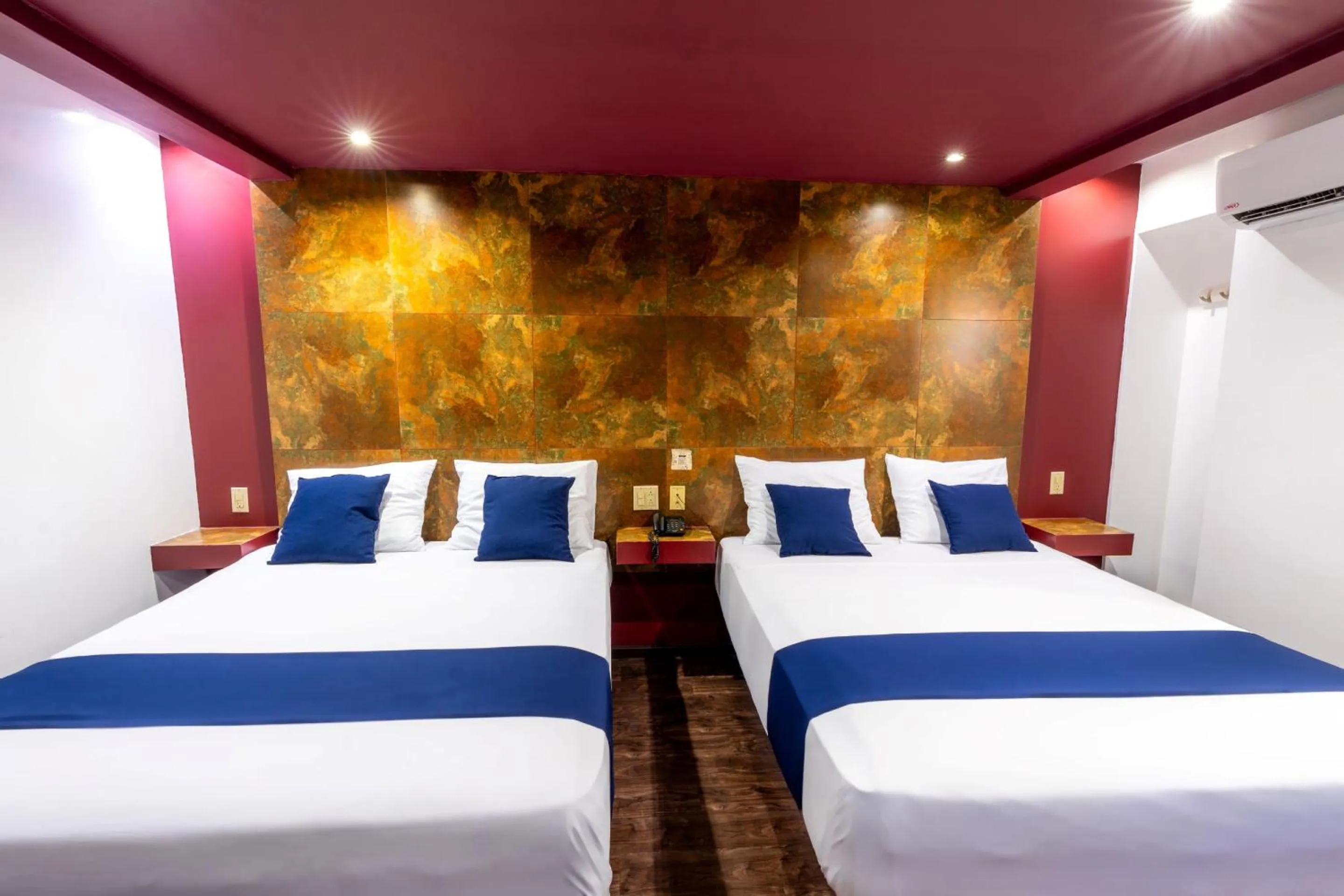 Bed in Hotel Rose Ensenada