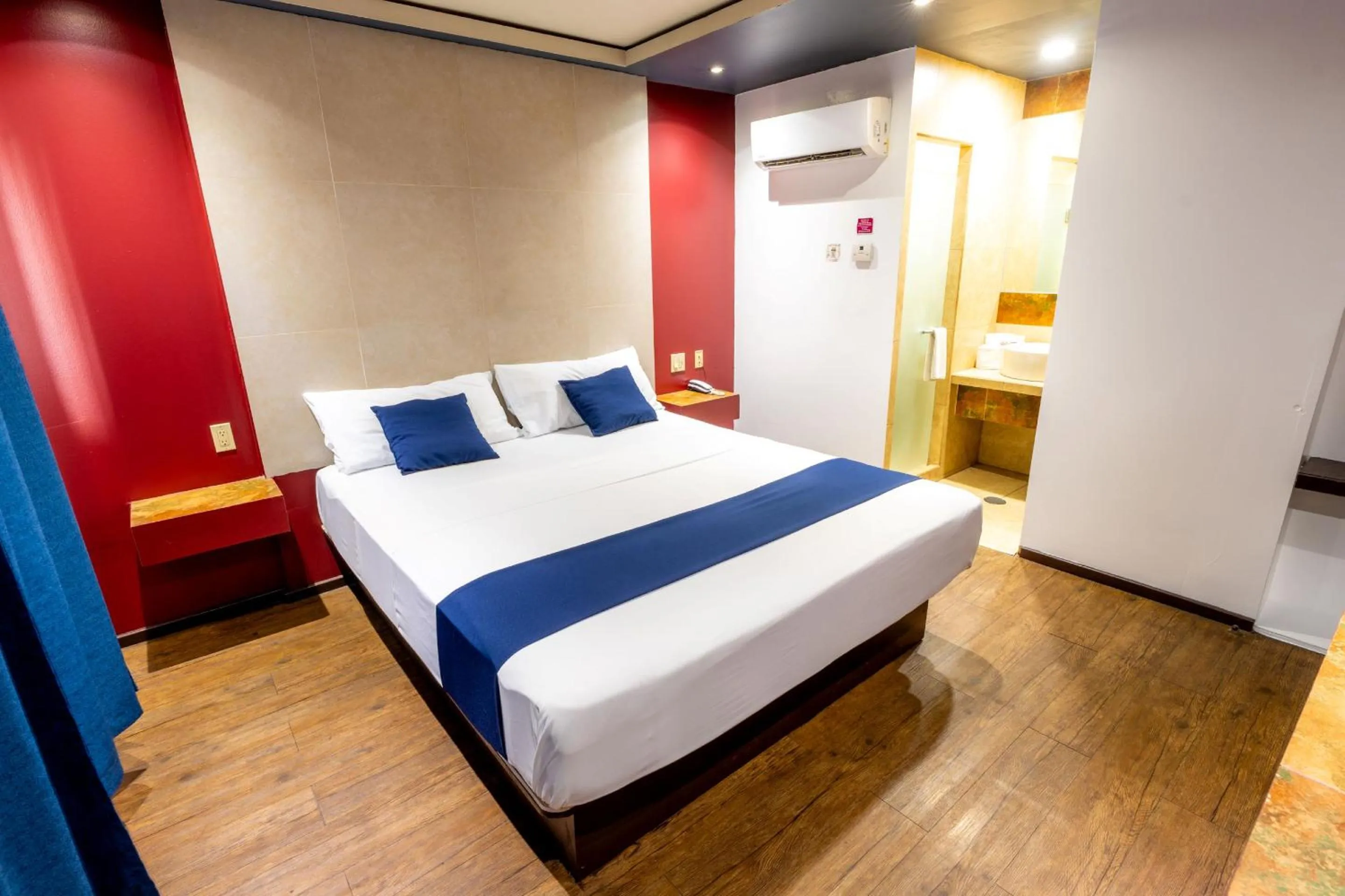 Bed in Hotel Rose Ensenada