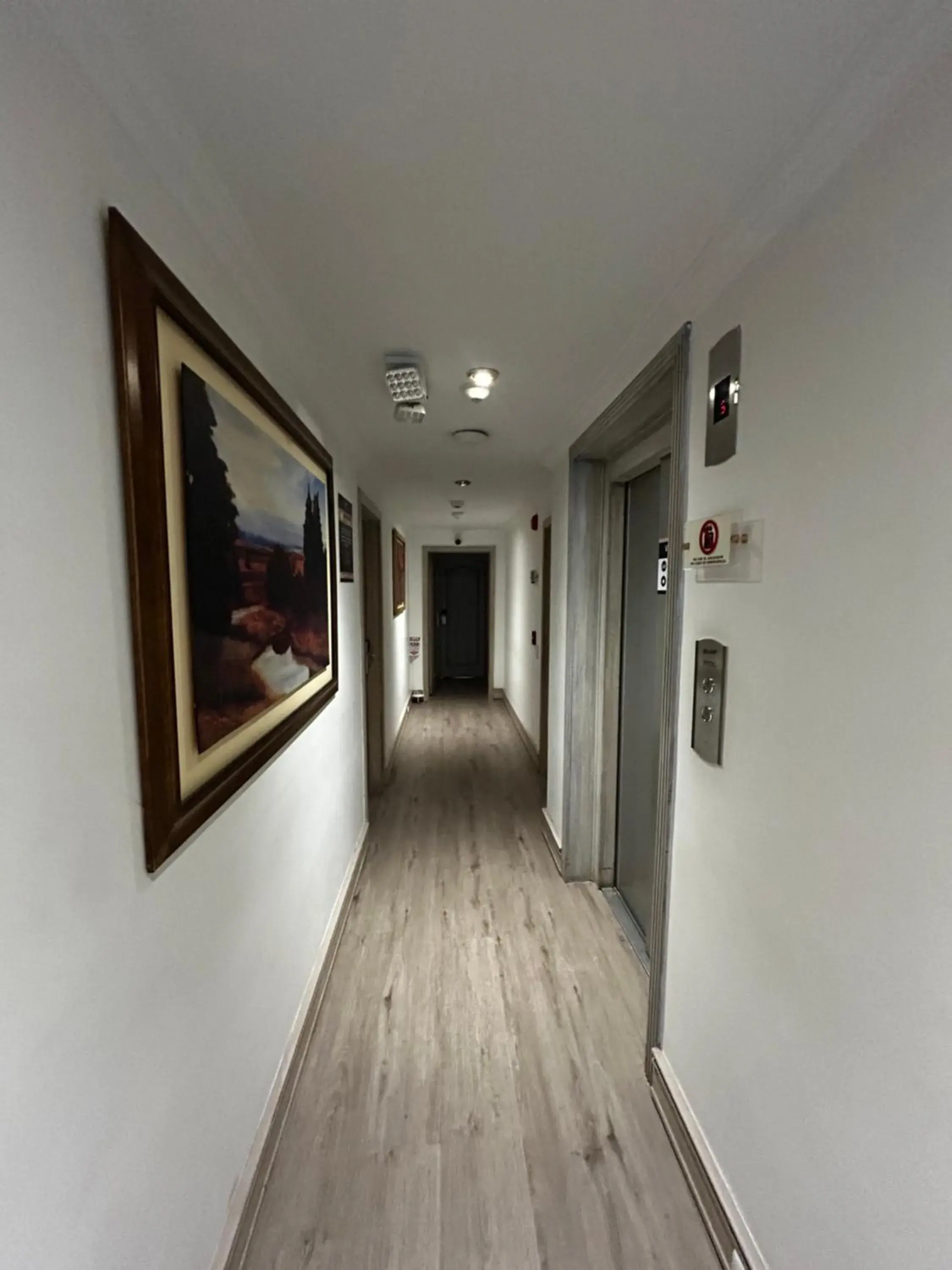 Duplex Suite in Hotel Vintage Duplex Suite in Hotel Vintage