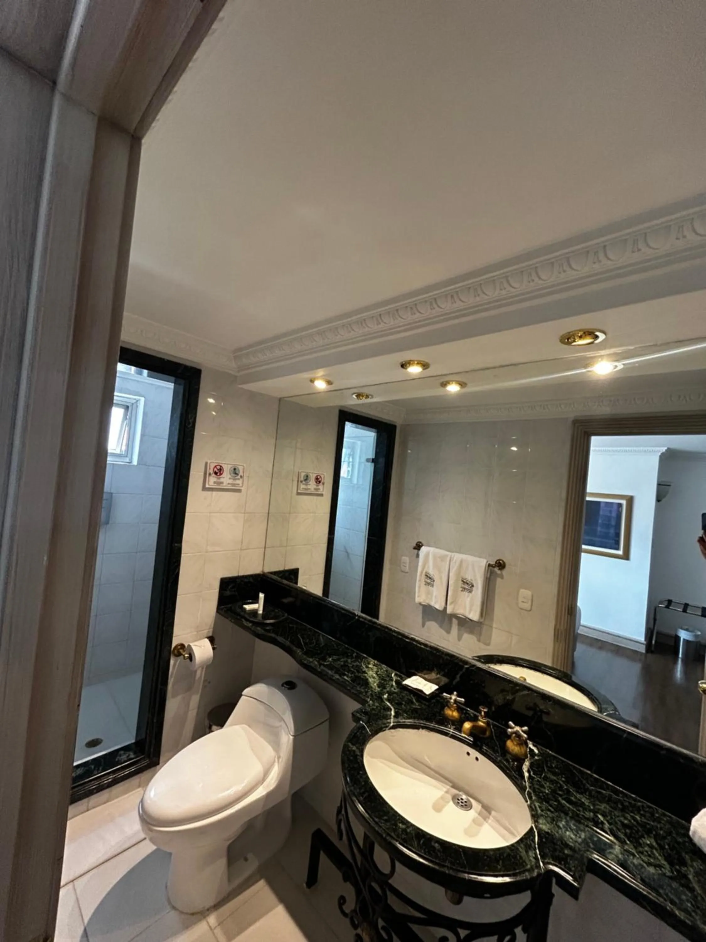 Bathroom in Hotel Vintage