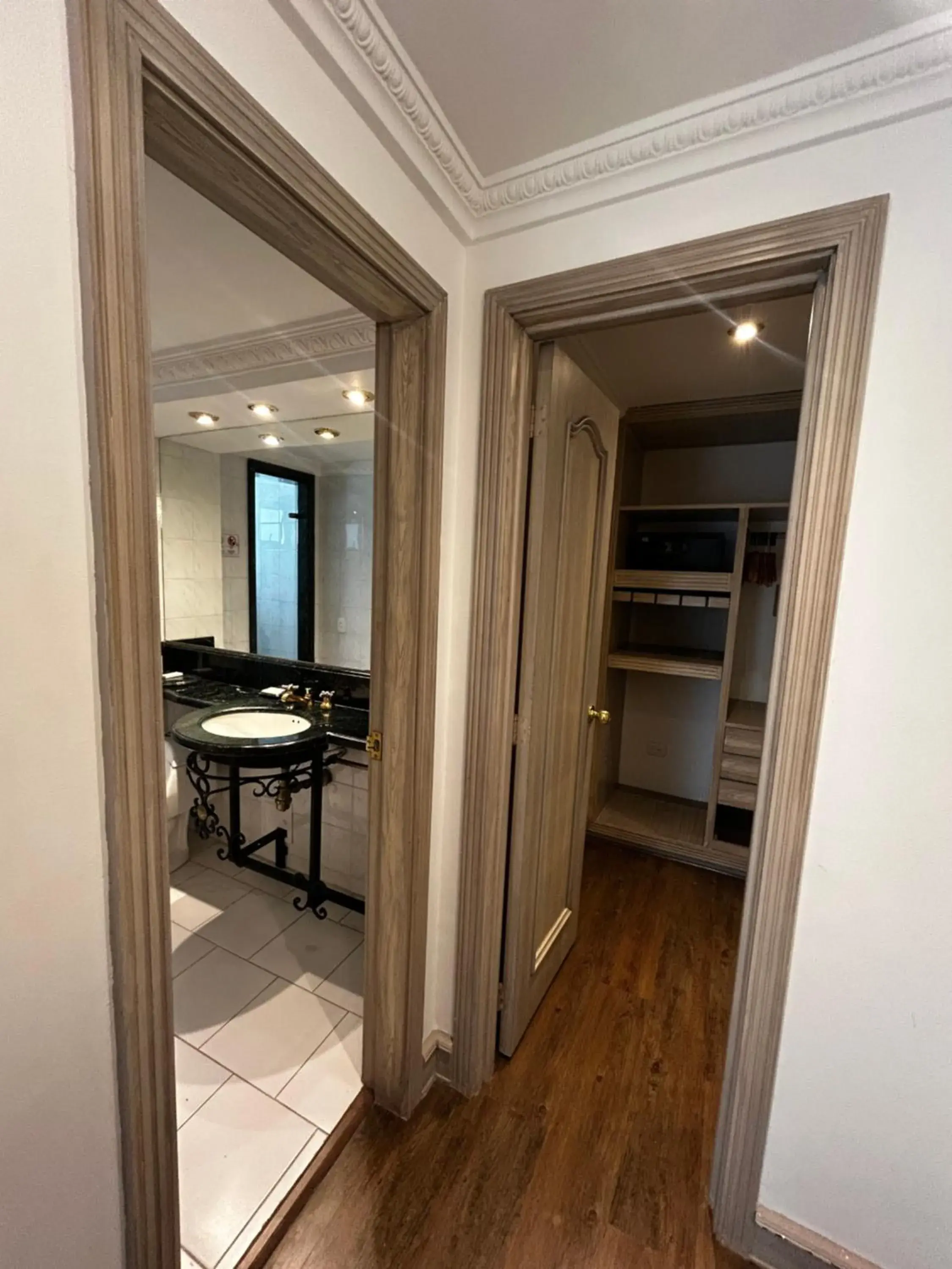 Duplex Suite in Hotel Vintage Duplex Suite in Hotel Vintage