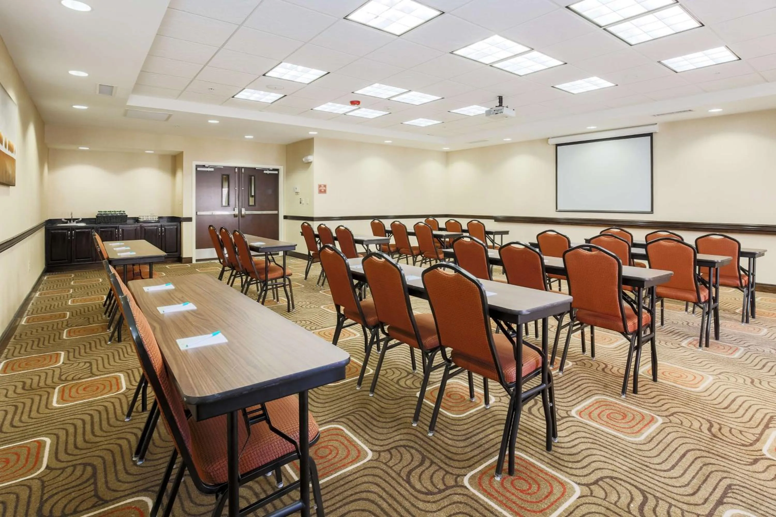 Meeting/conference room in Homewood Suites by Hilton Lawton