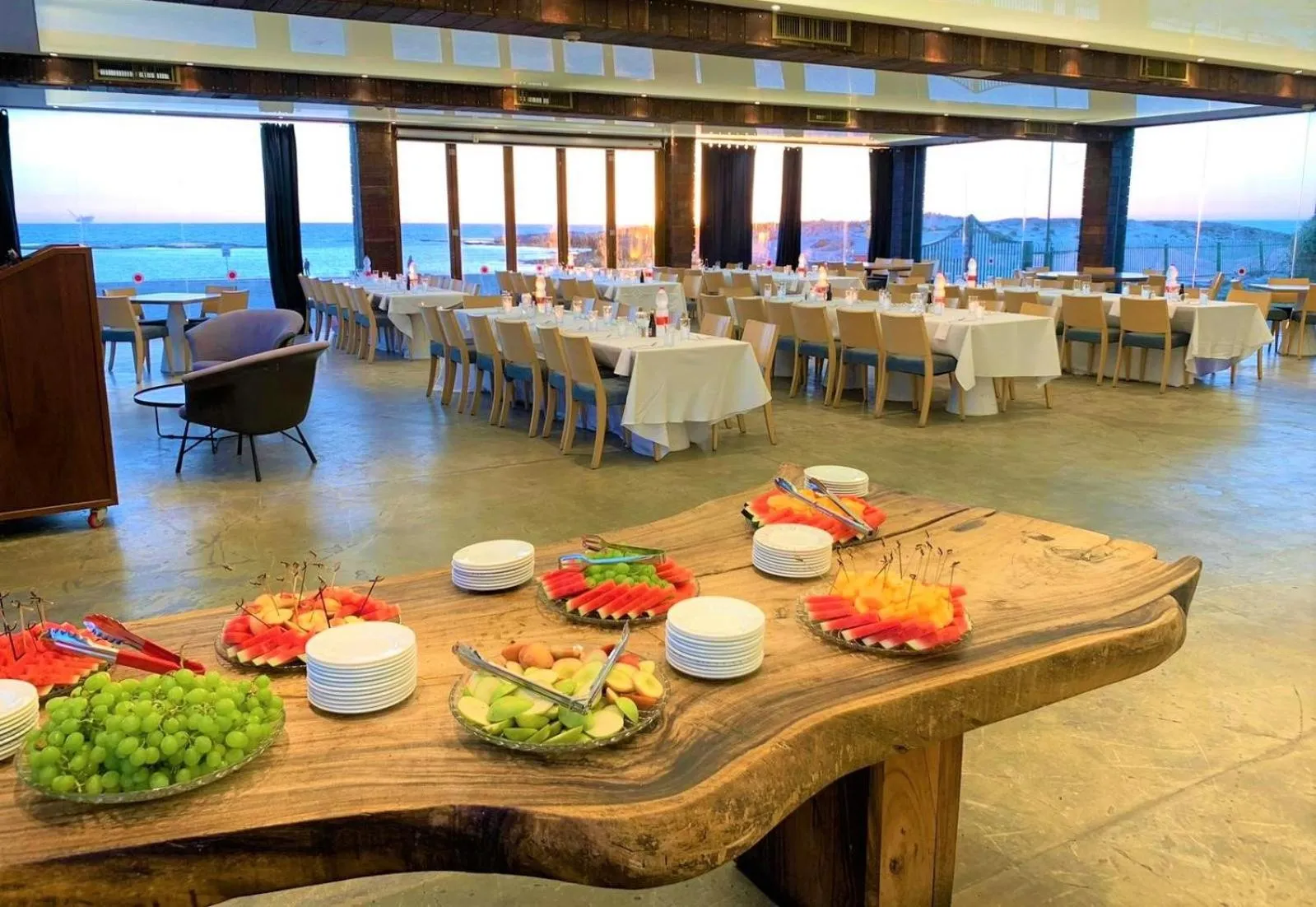Banquet/Function facilities in Nachsholim Beach Hotel