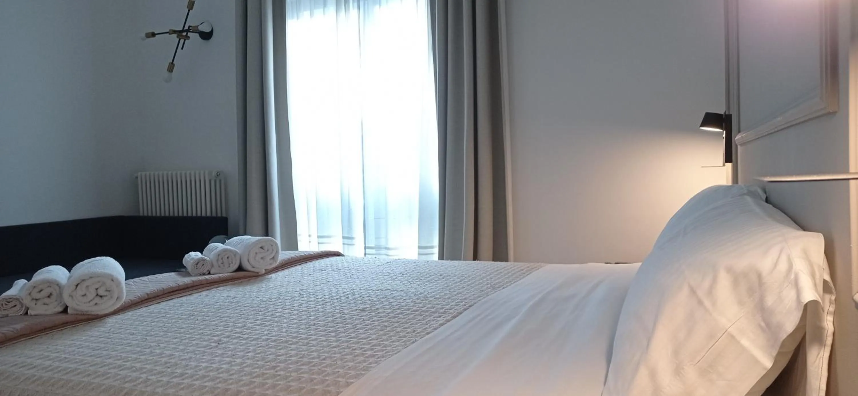 towels, Bed in Caminanti