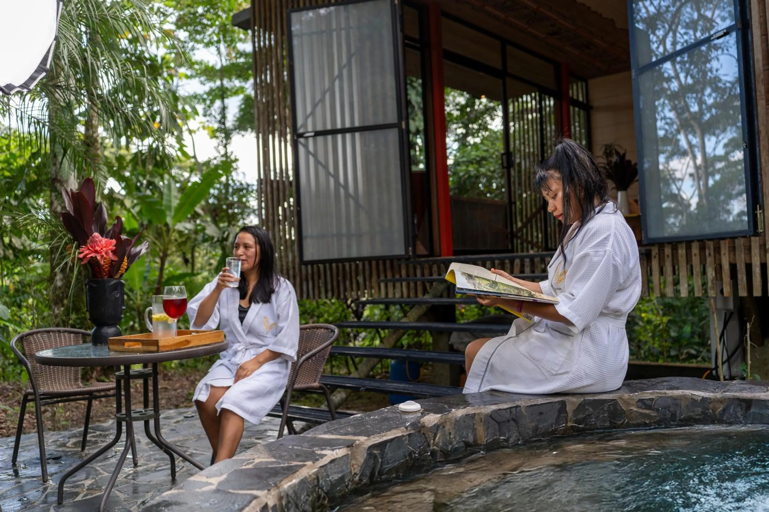 Hot Tub in Hamadryade Lodge