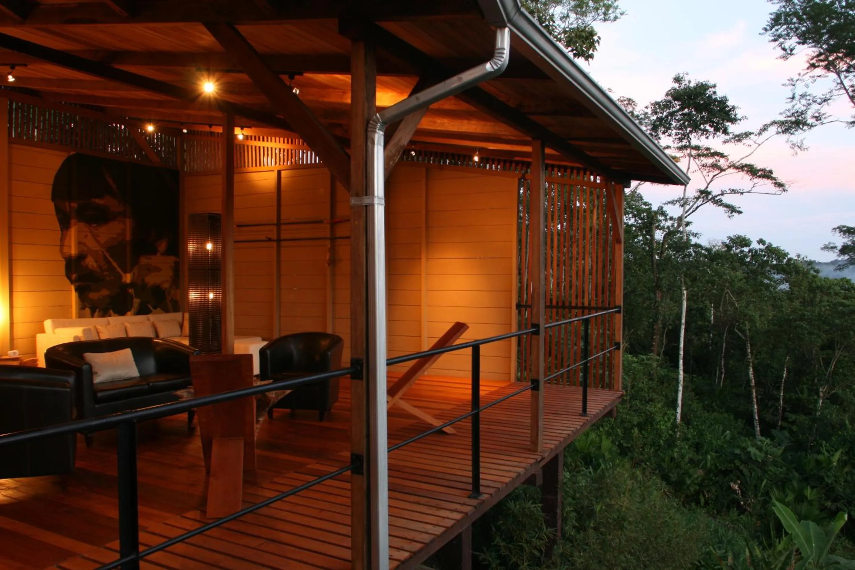 Restaurant/places to eat in Hamadryade Lodge