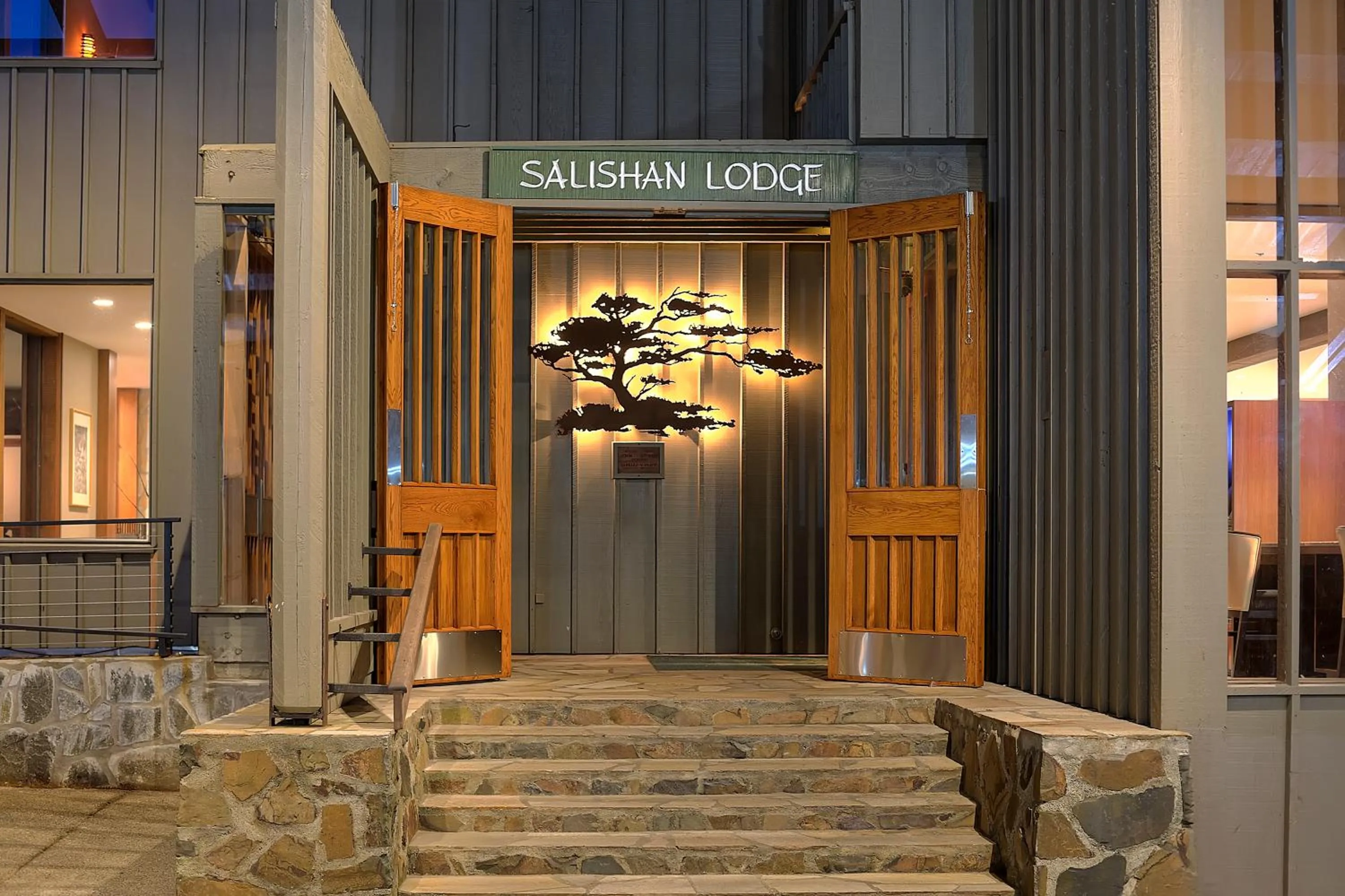 Facade/entrance in Salishan Coastal Lodge