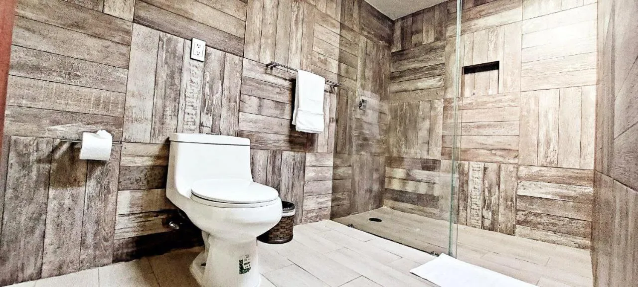 Bathroom in Posada de la Virgen