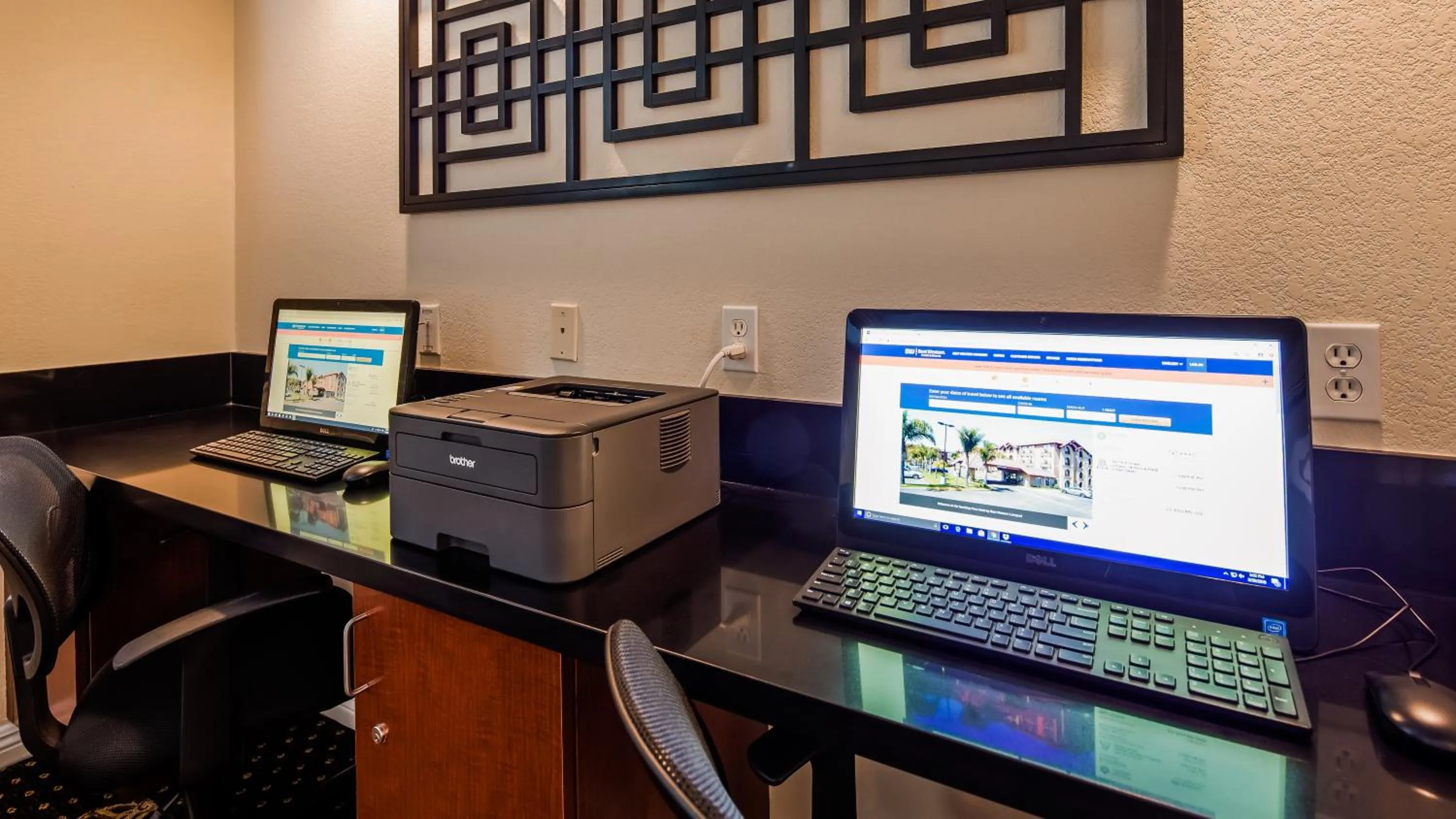 Business facilities, Business Area/Conference Room in SureStay Plus Hotel by Best Western Lompoc