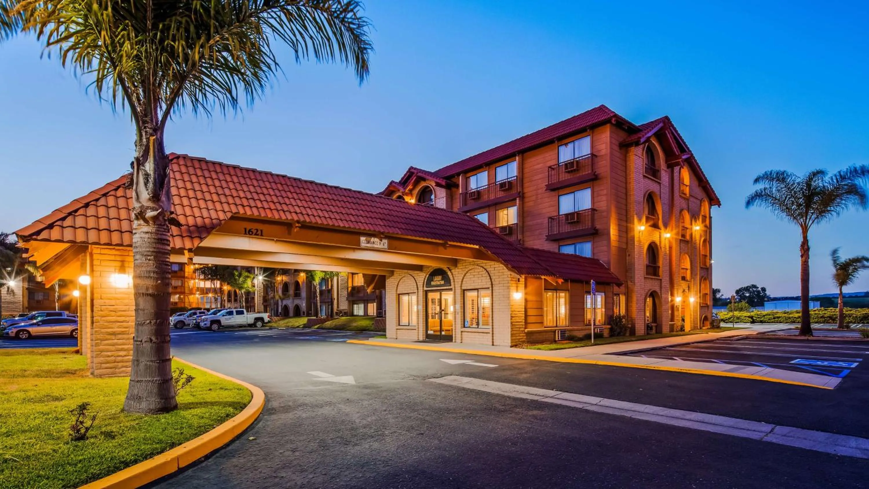 Property Building in SureStay Plus Hotel by Best Western Lompoc