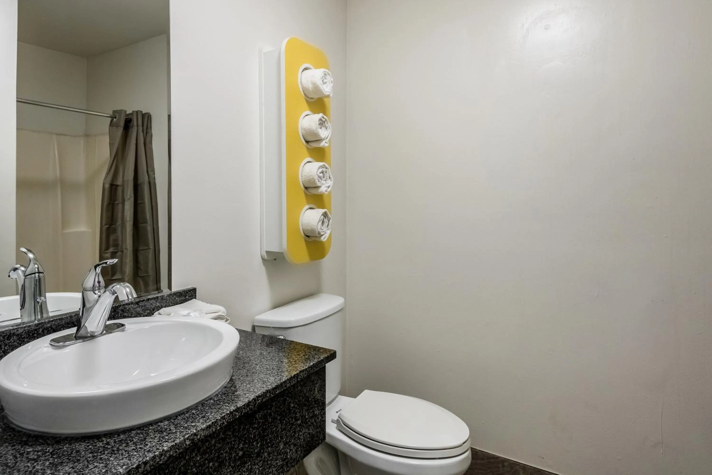 Bathroom in Studio 6-Savannah, GA