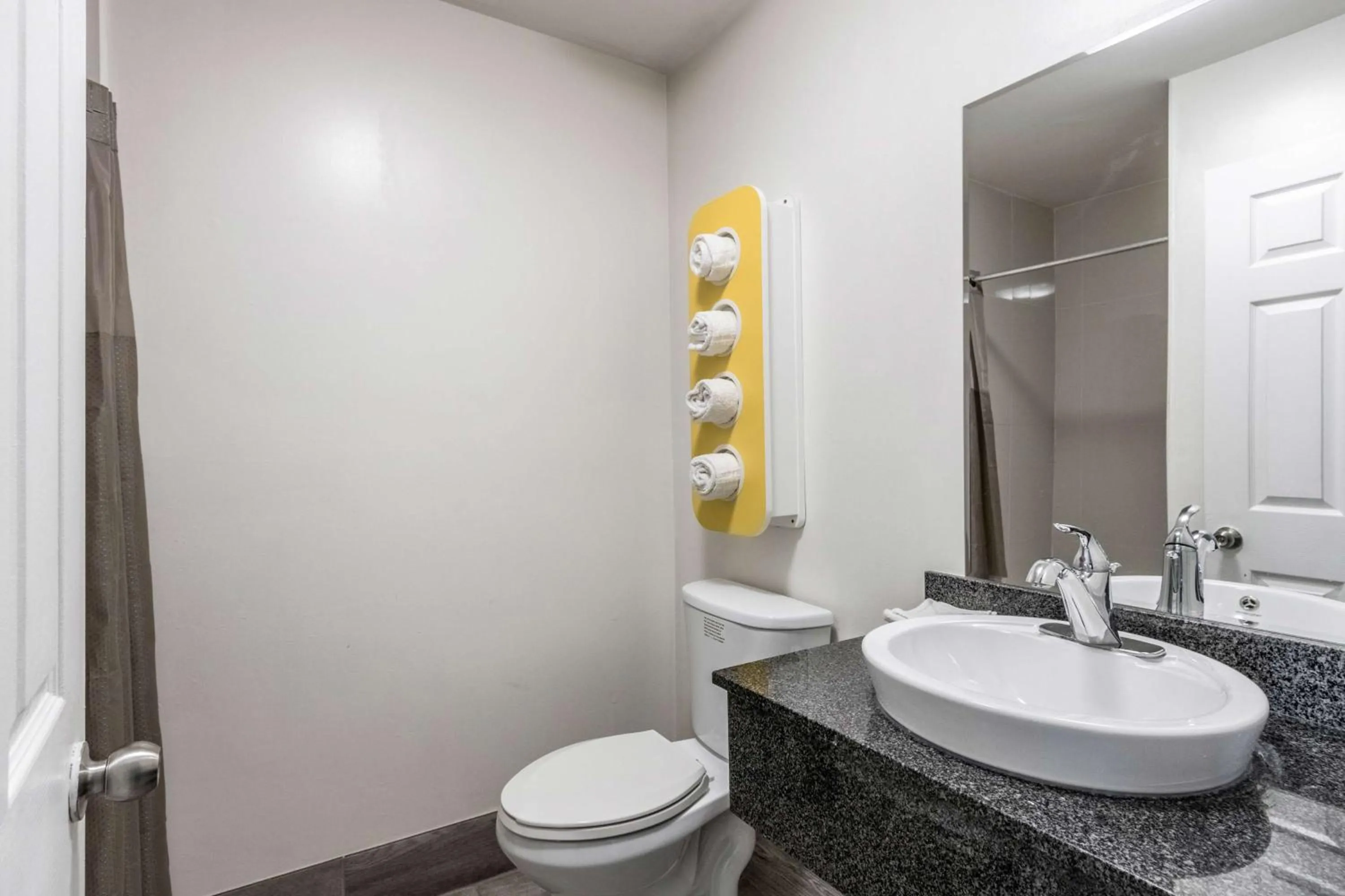 Toilet in Studio 6-Savannah, GA