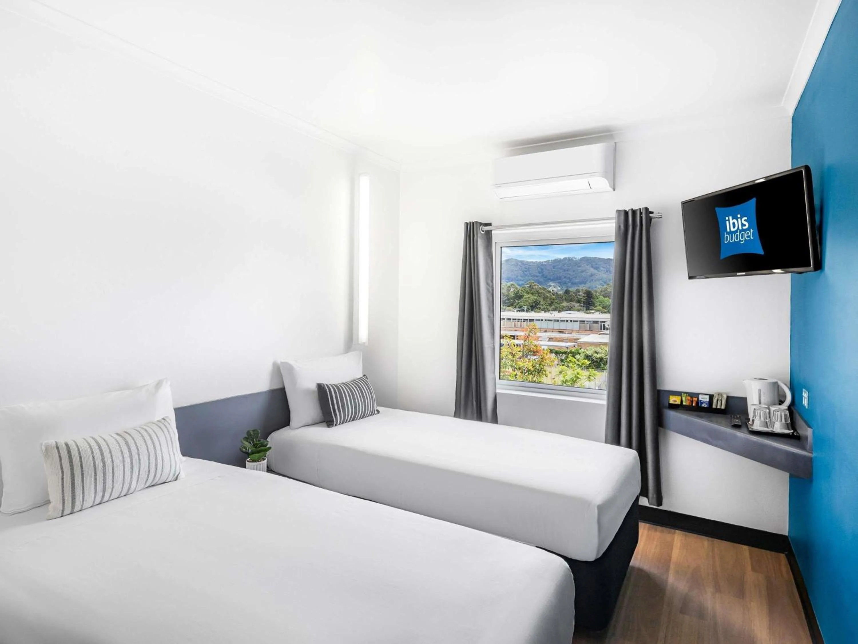 Bedroom, Bed in ibis Budget Coffs Harbour