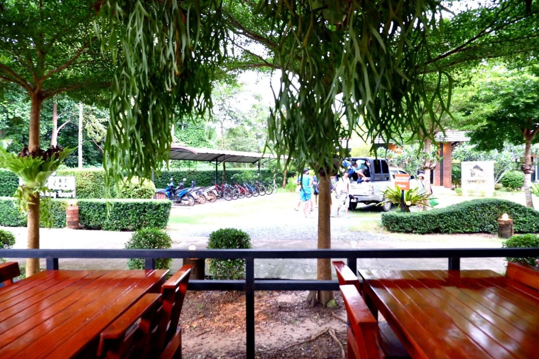 Restaurant/places to eat in Evergreen Koh Chang Resort