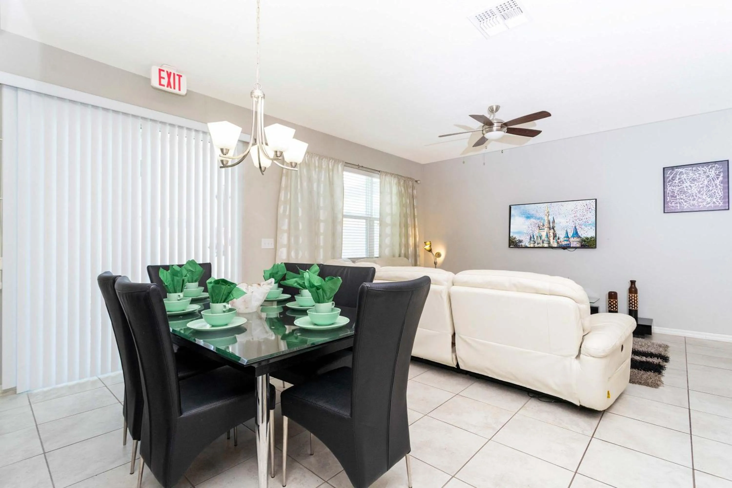 Four Bedrooms at Compass Bay Resort