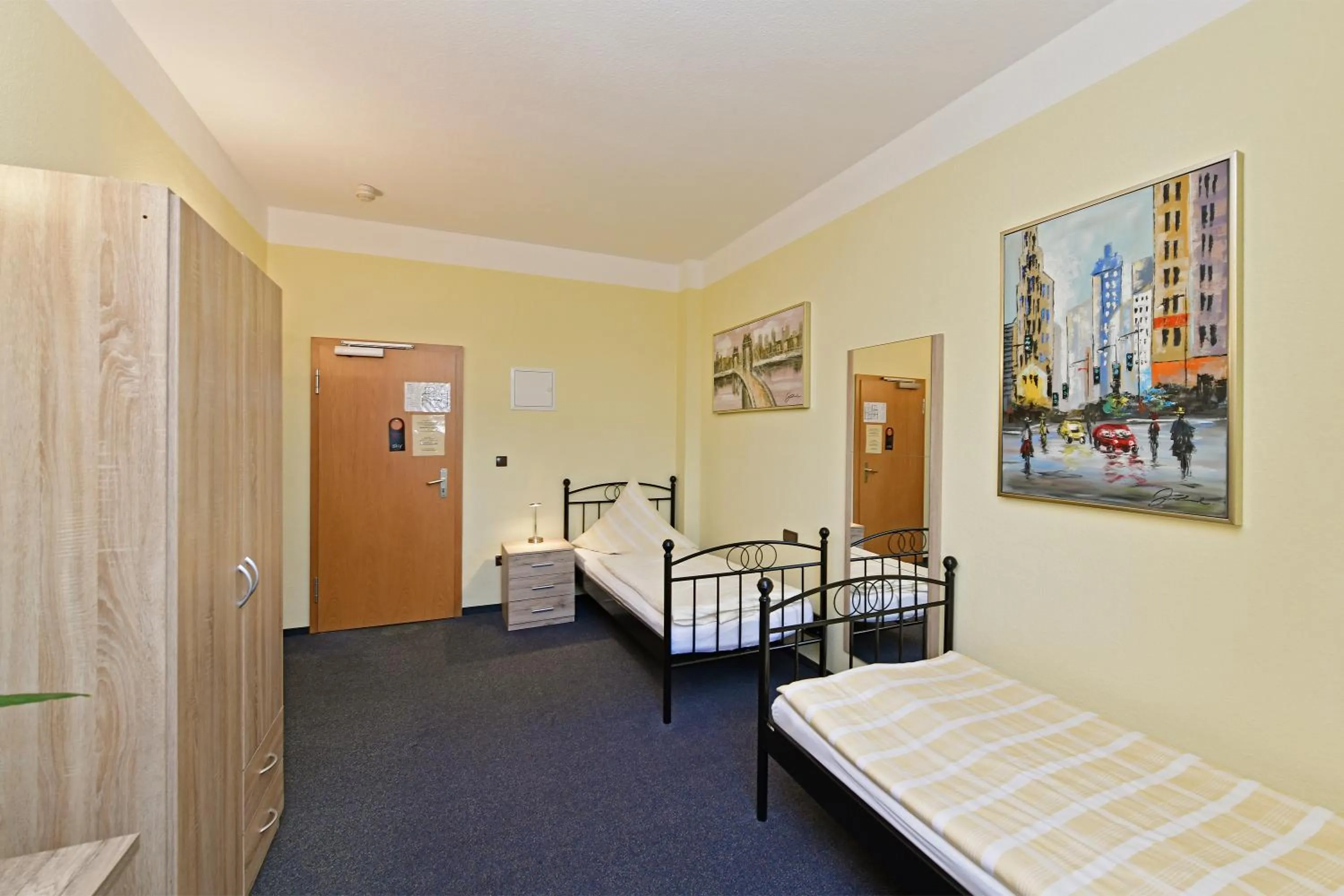 Bed in Hotel Haus Kleimann-Reuer