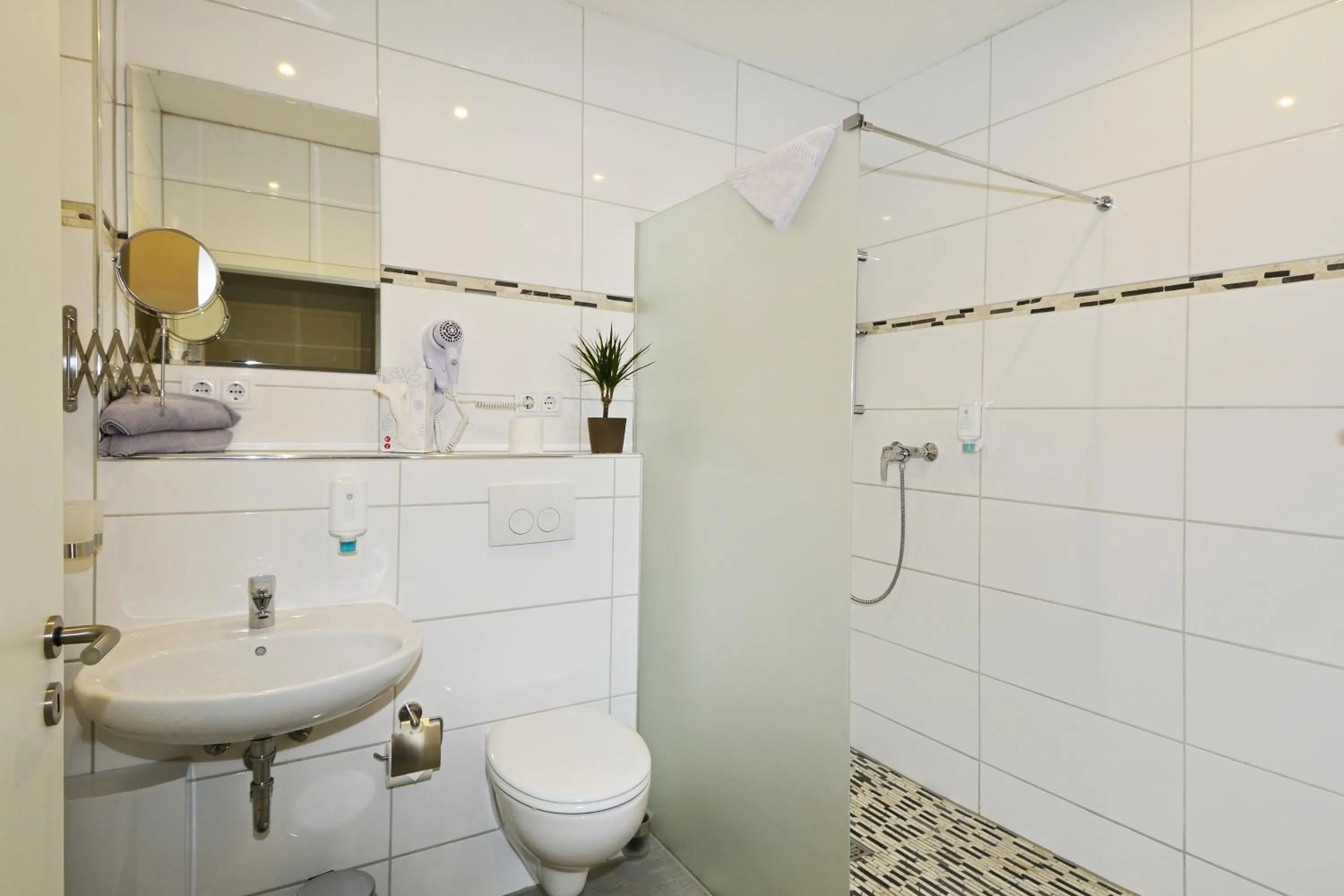Bathroom in Hotel Haus Kleimann-Reuer