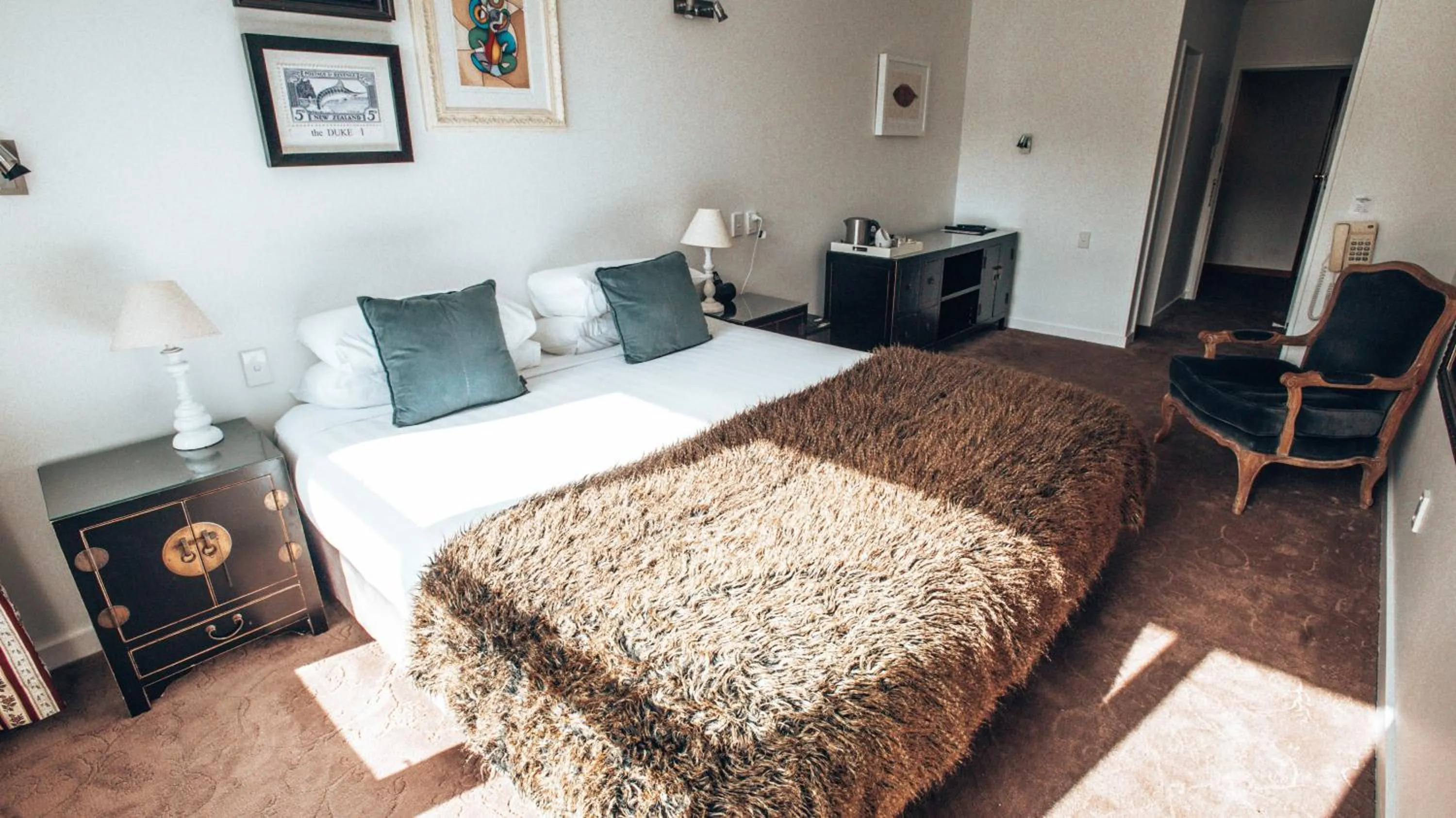 Bedroom, Bed in The Duke Of Marlborough