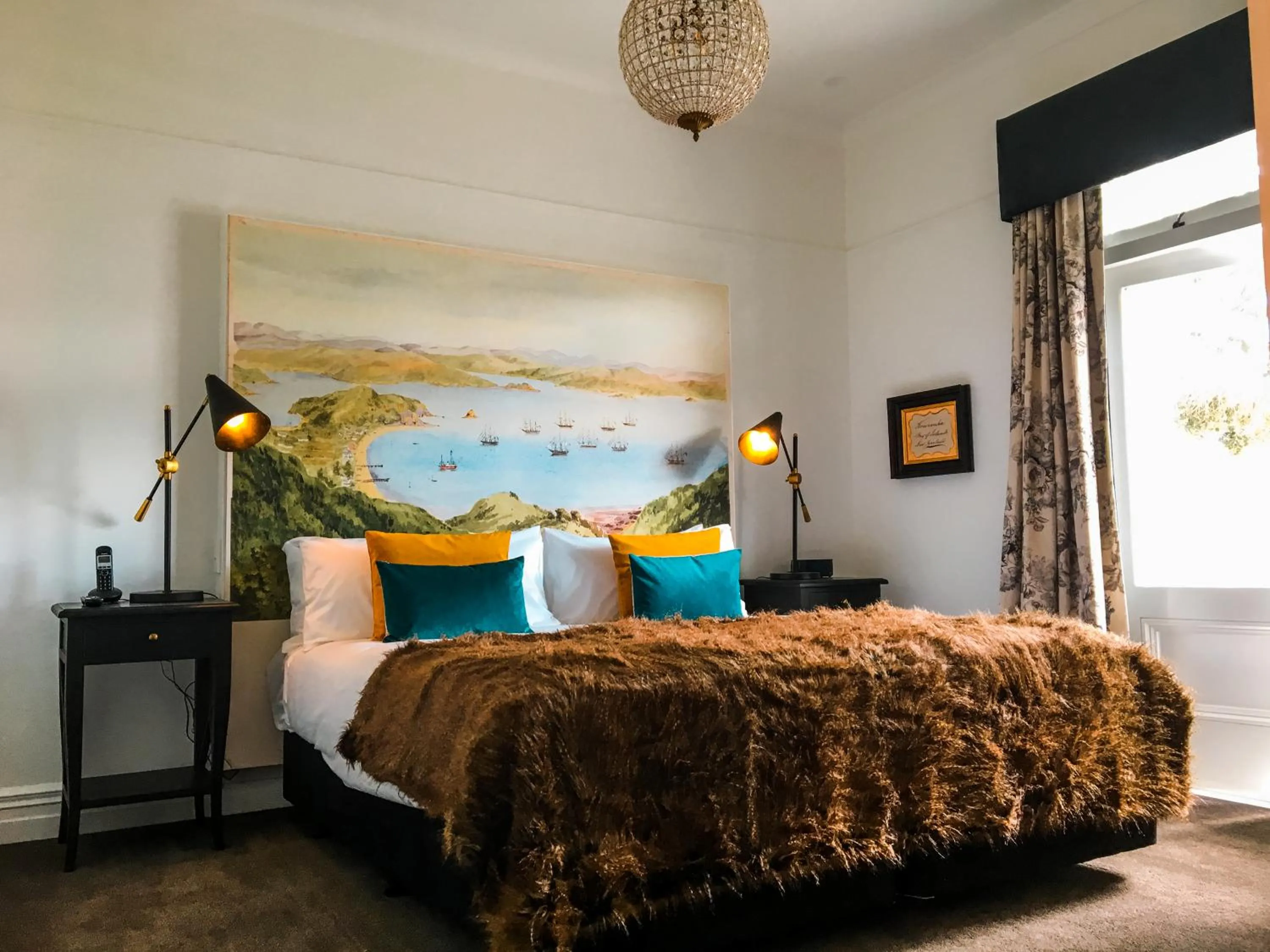 Photo of the whole room, Bed in The Duke Of Marlborough