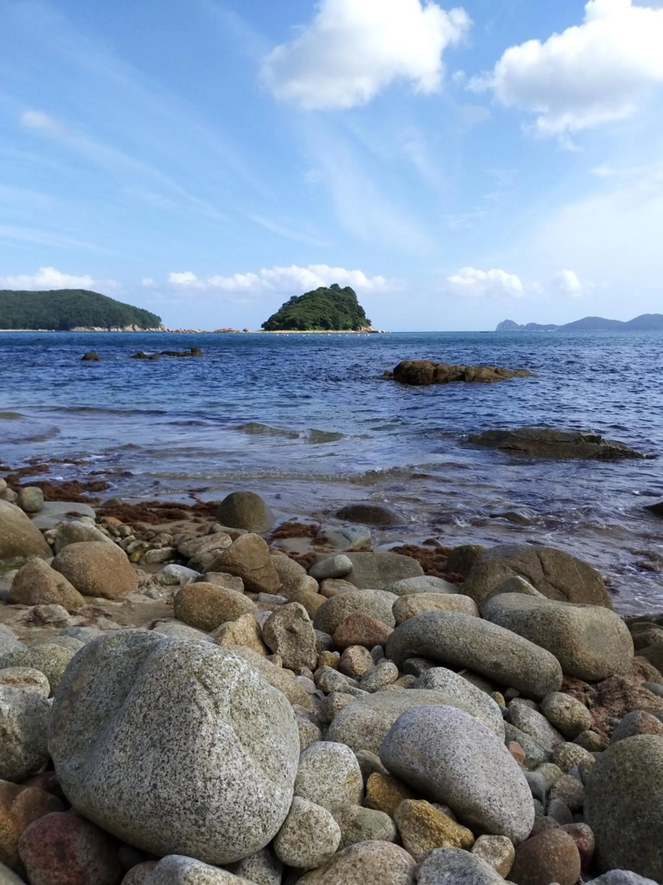 Beach in oneday in geoje