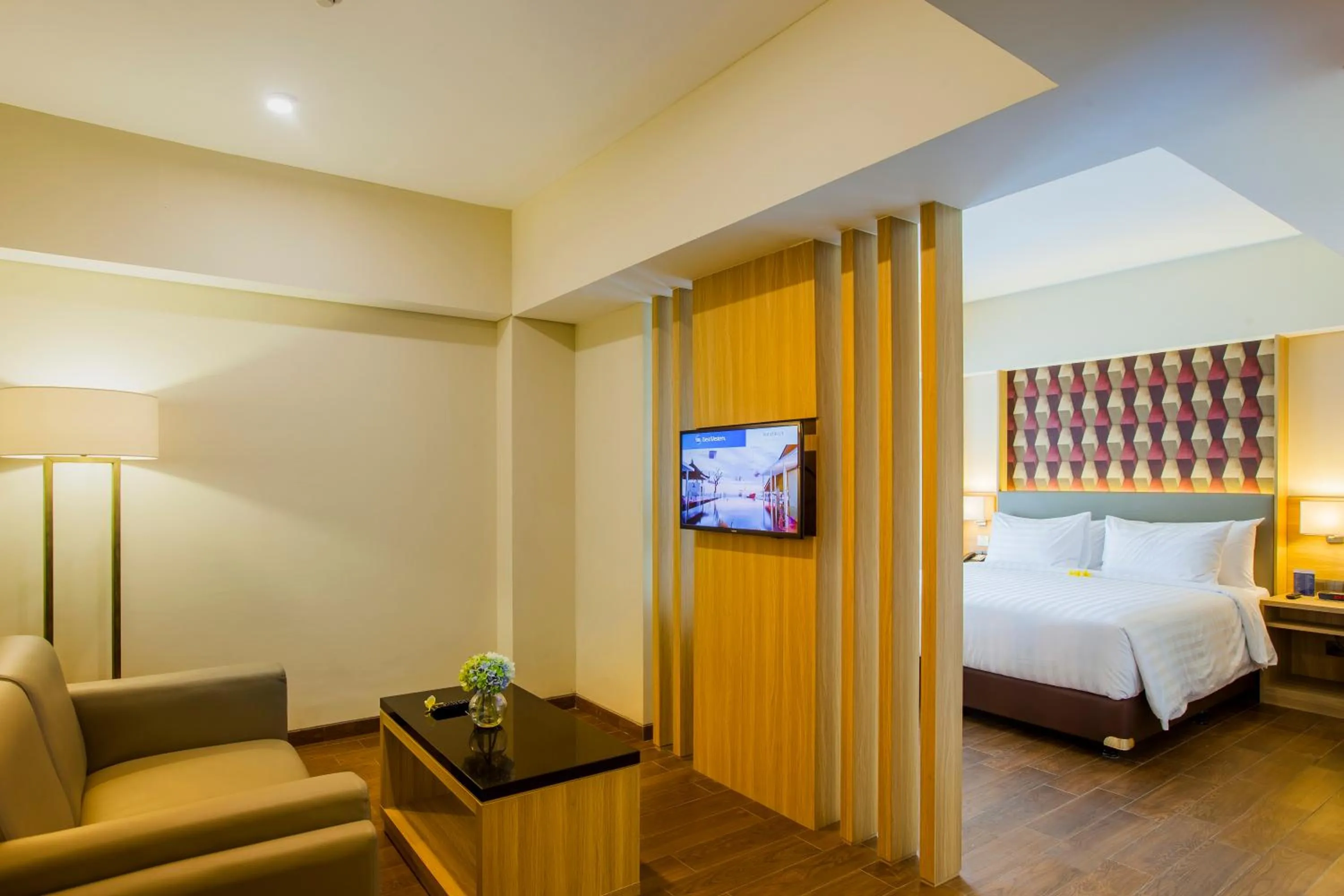 TV and multimedia, Bed in Best Western Kamala Jimbaran