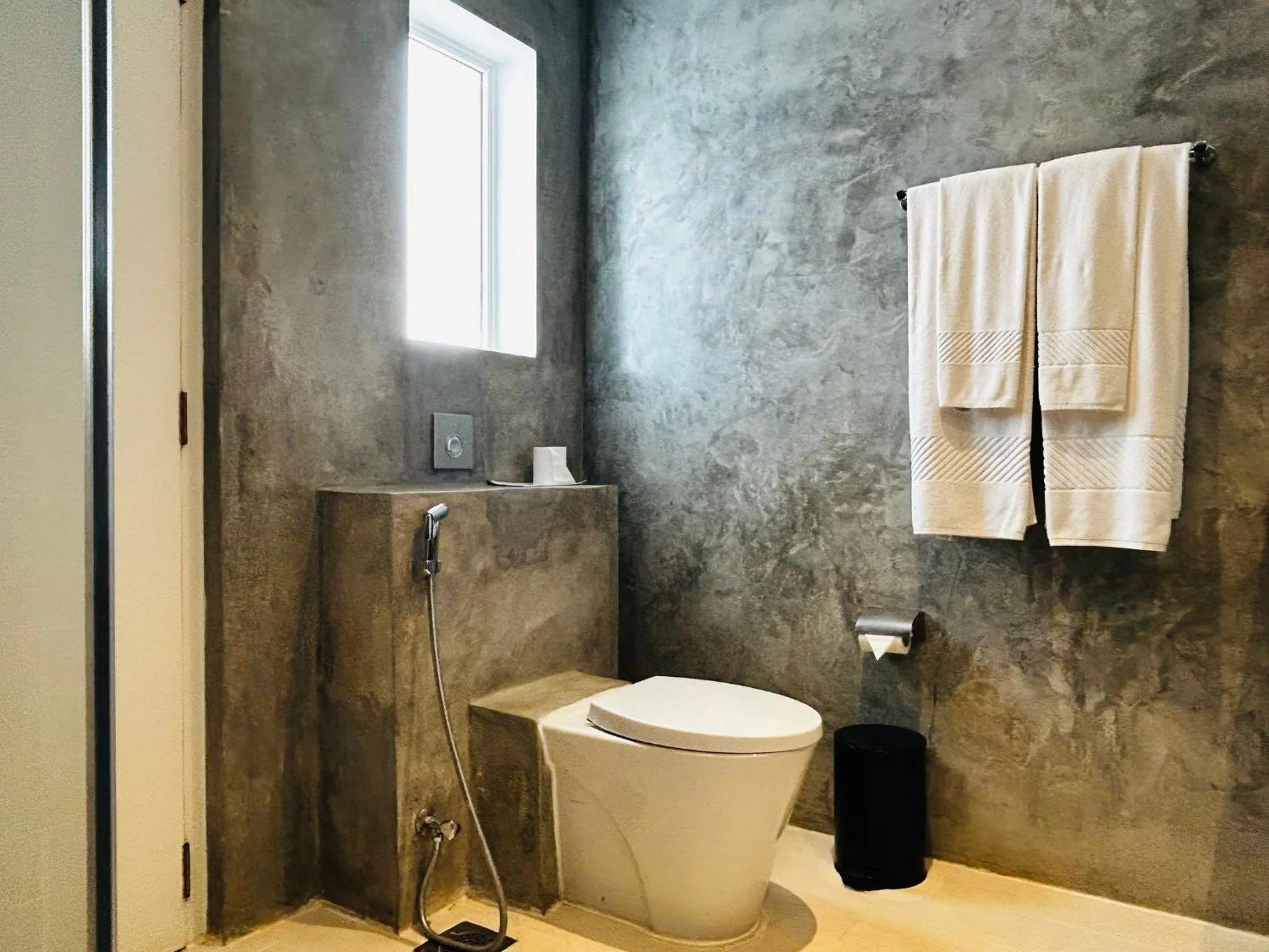 Bathroom in Trinco Blu by Cinnamon